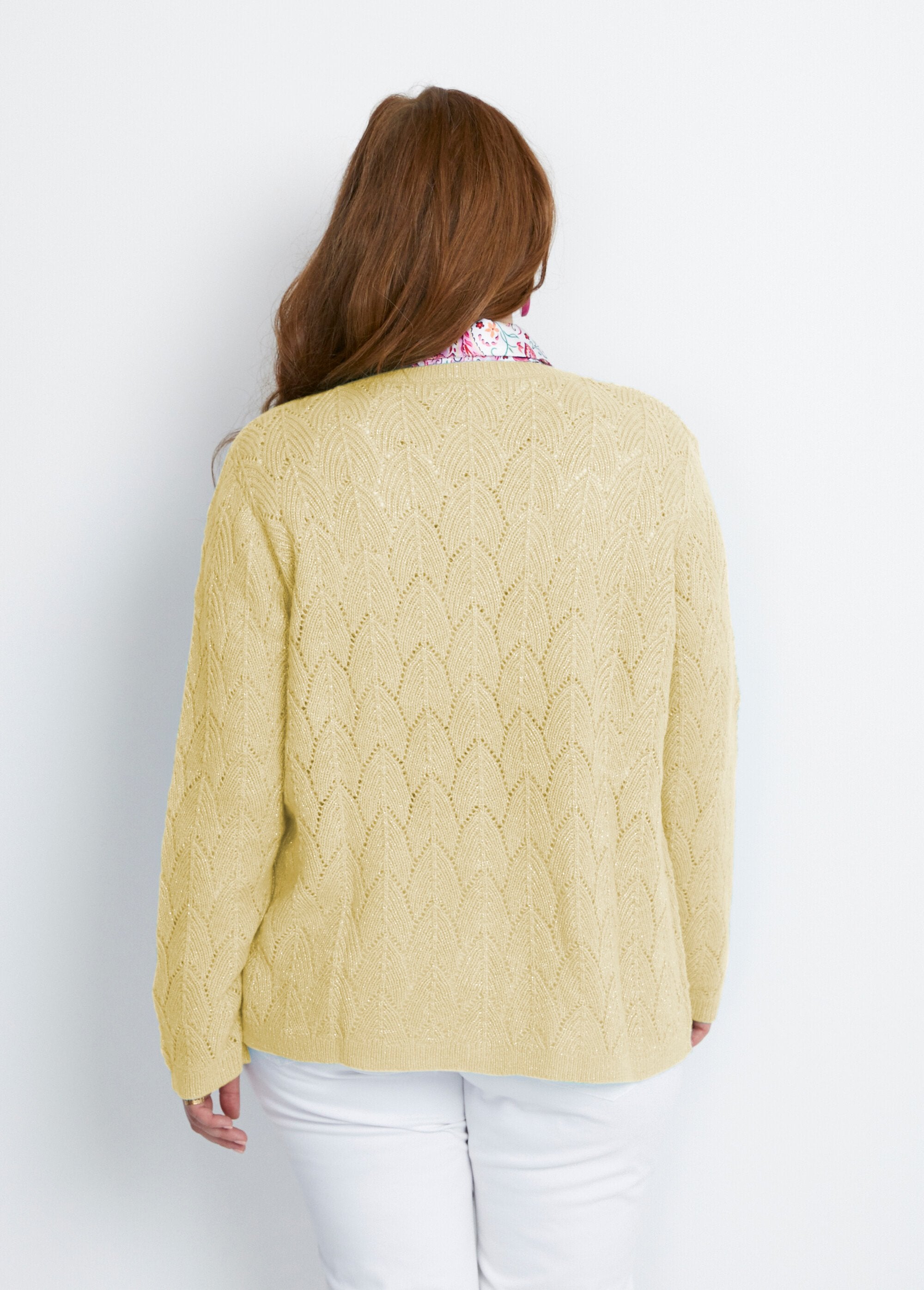 Gilet_abbottonato_in_fibre_riciclate_Vanille_DO1_curvy