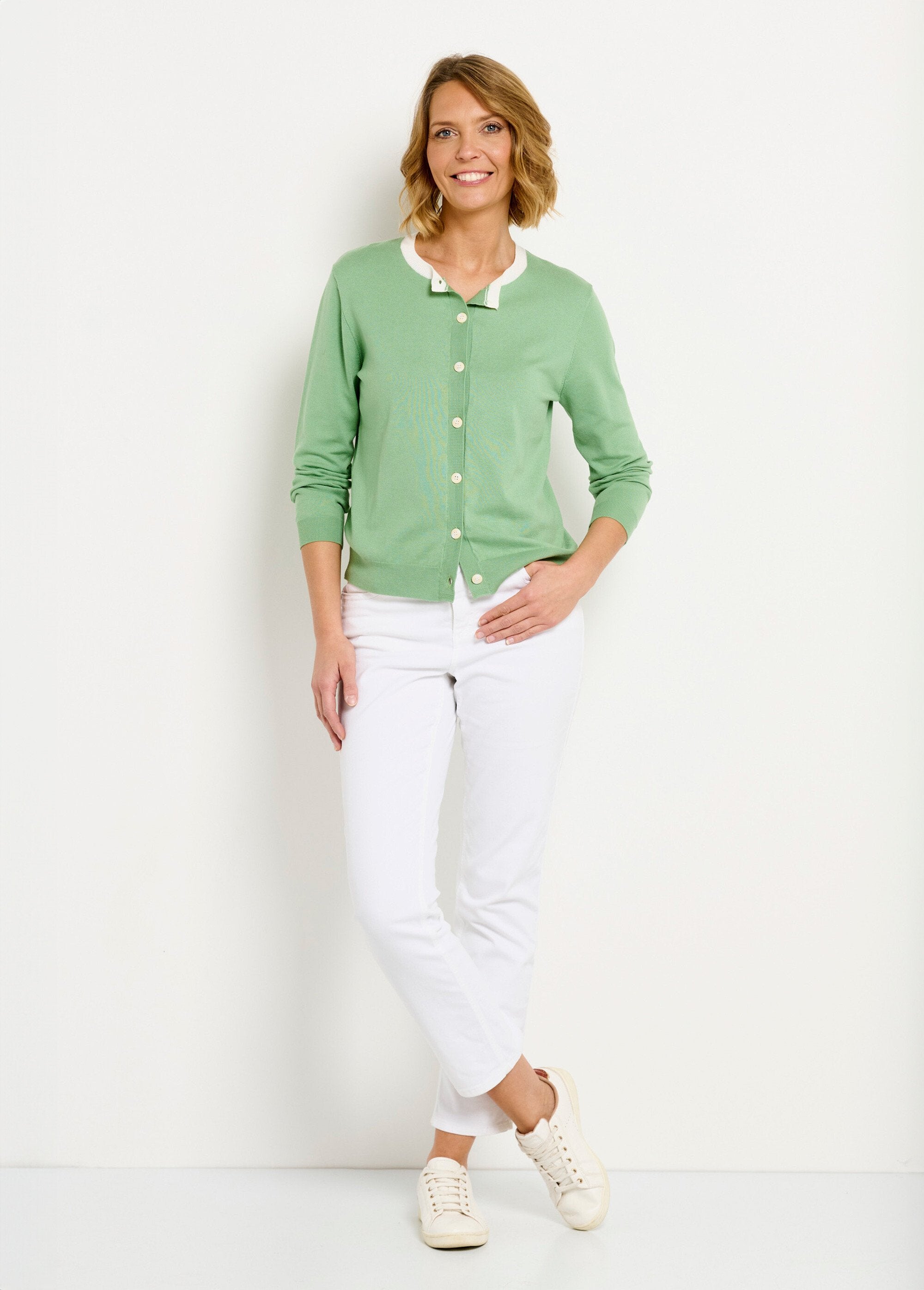 Morbido_cardigan_con_colletto_rotondo_abbottonato_Vert_d_eau_SF1_slim