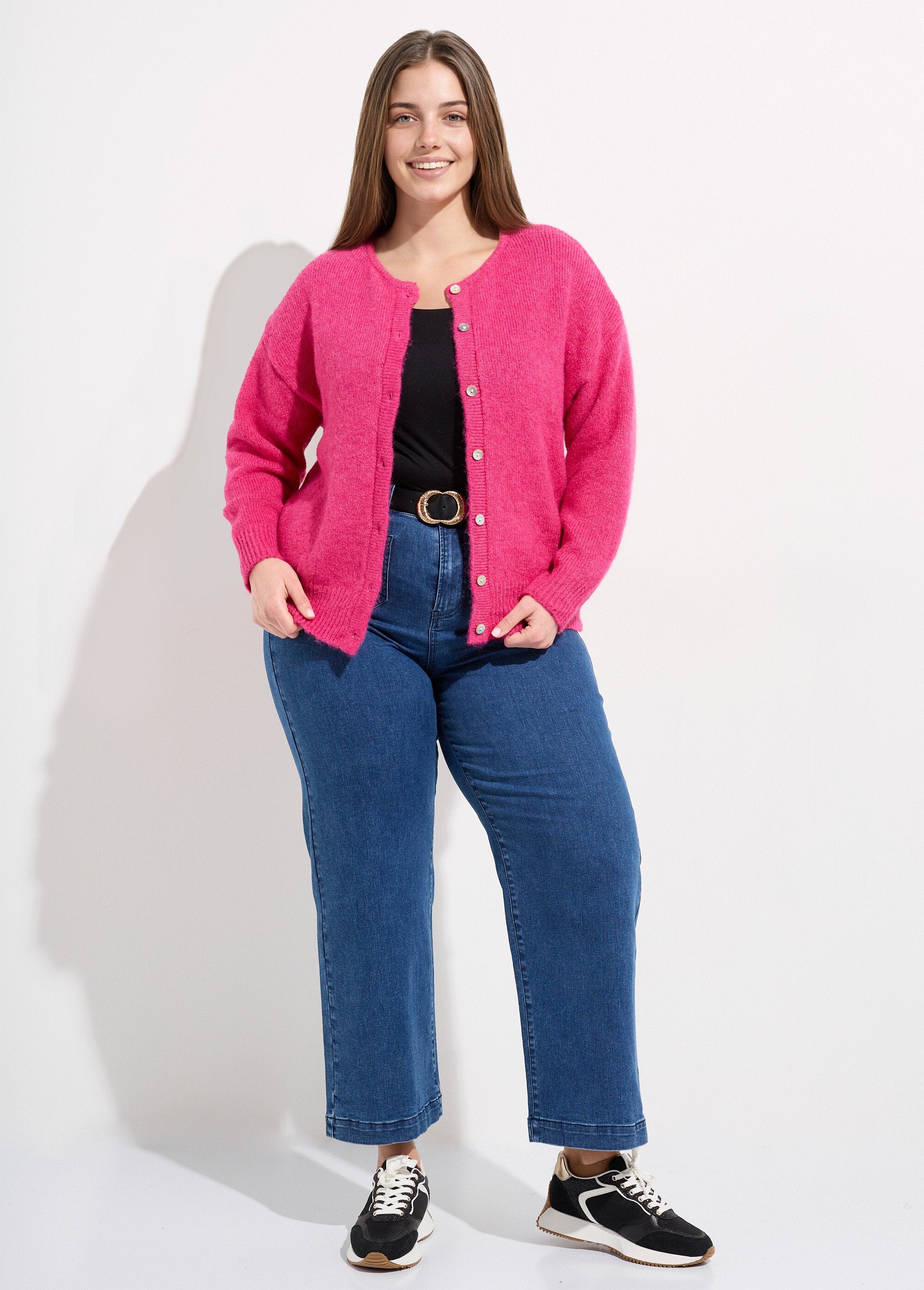 Caldo_cardigan_con_scollo_rotondo,_lavorato_a_maglia_con_lana_Rose_vif_SF1_curvy