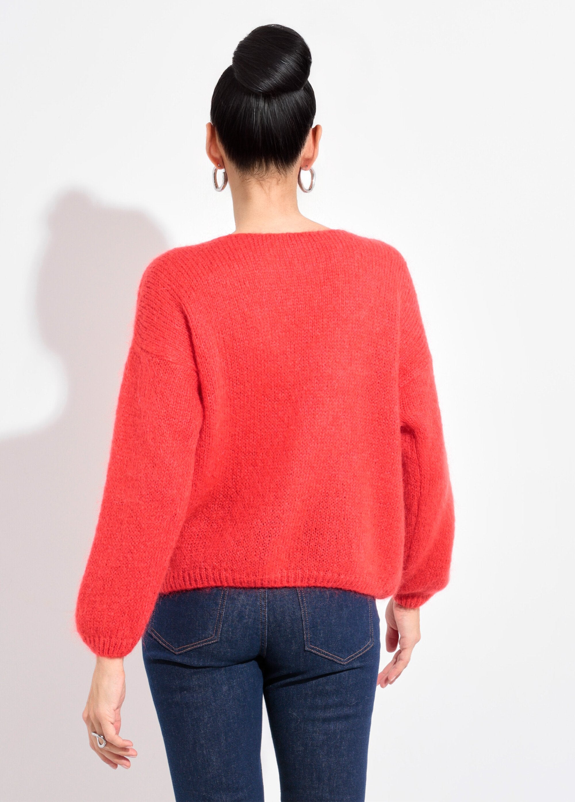 Caldo_e_morbido_cardigan_in_mohair_con_scollo_a_V_Rouge_corail_DO1_slim