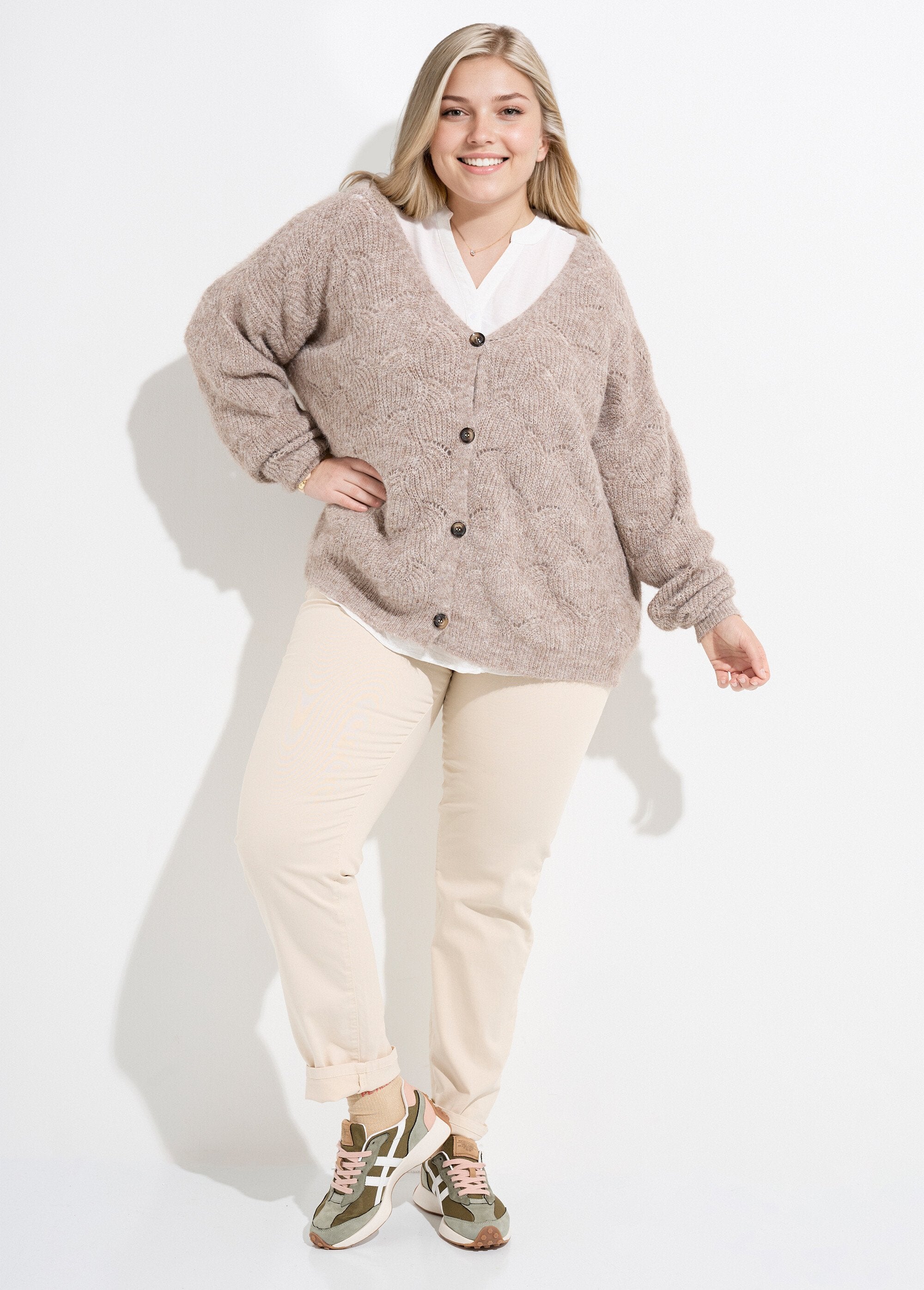 Cardigan_caldo_con_schiuma_e_lana_Beige_SF1_curvy