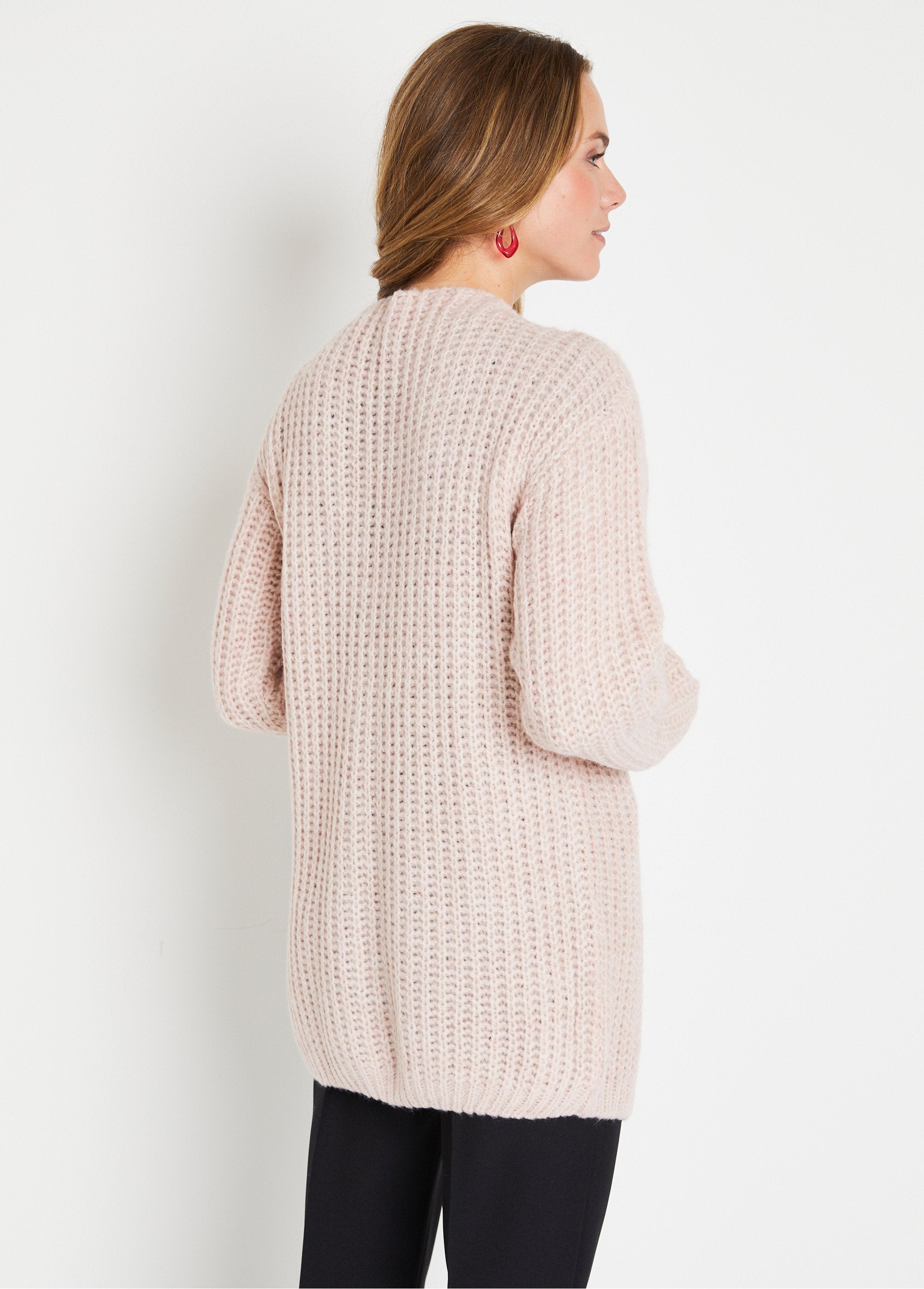 Cardigan_lungo_in_maglia_larga_da_bordo_a_bordo_in_tinta_unita_Beige_rose_DO1_slim