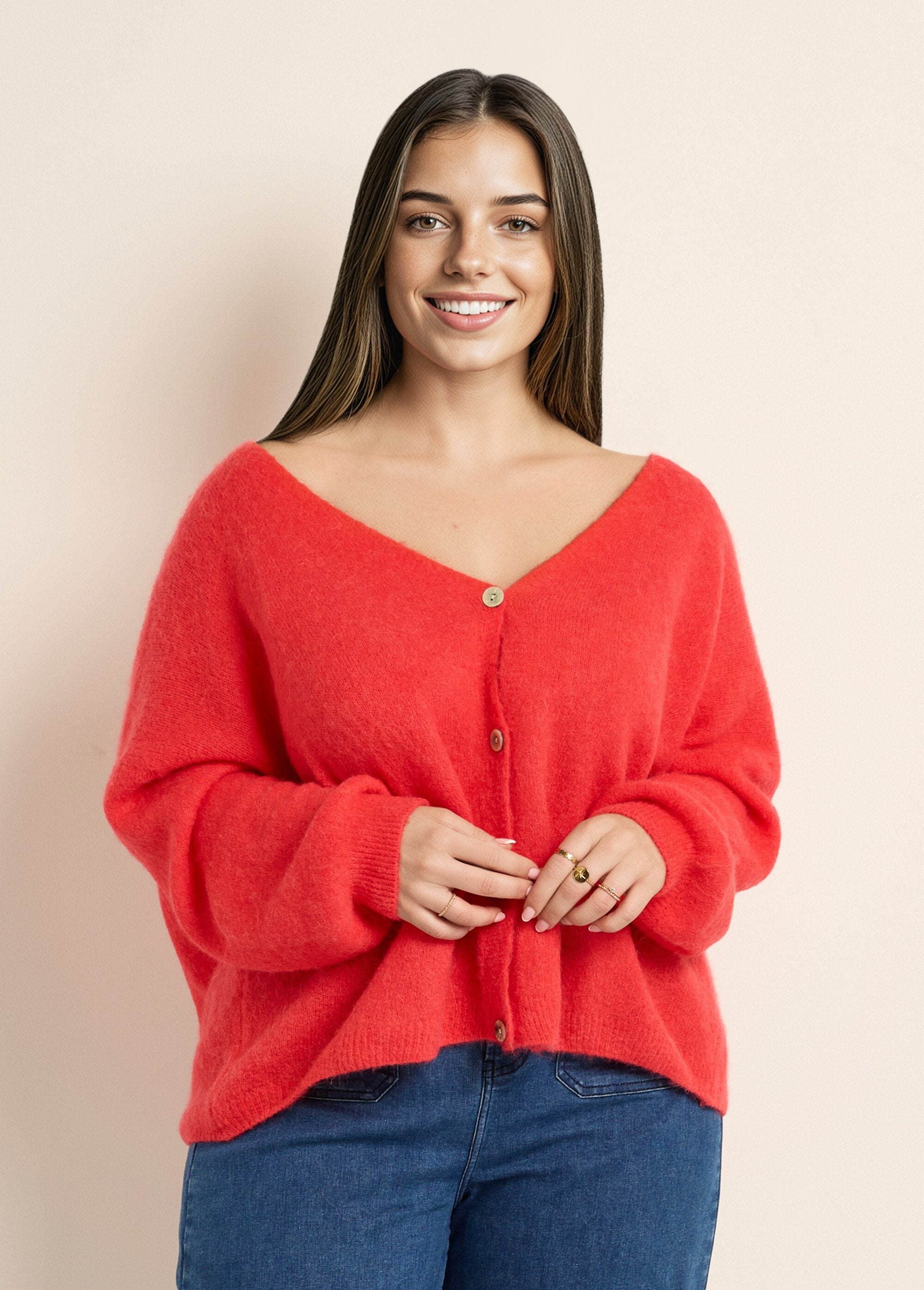 Cardigan_lavorato_a_maglia_con_alpaca,_scollo_a_V_Corail_FA1_curvy
