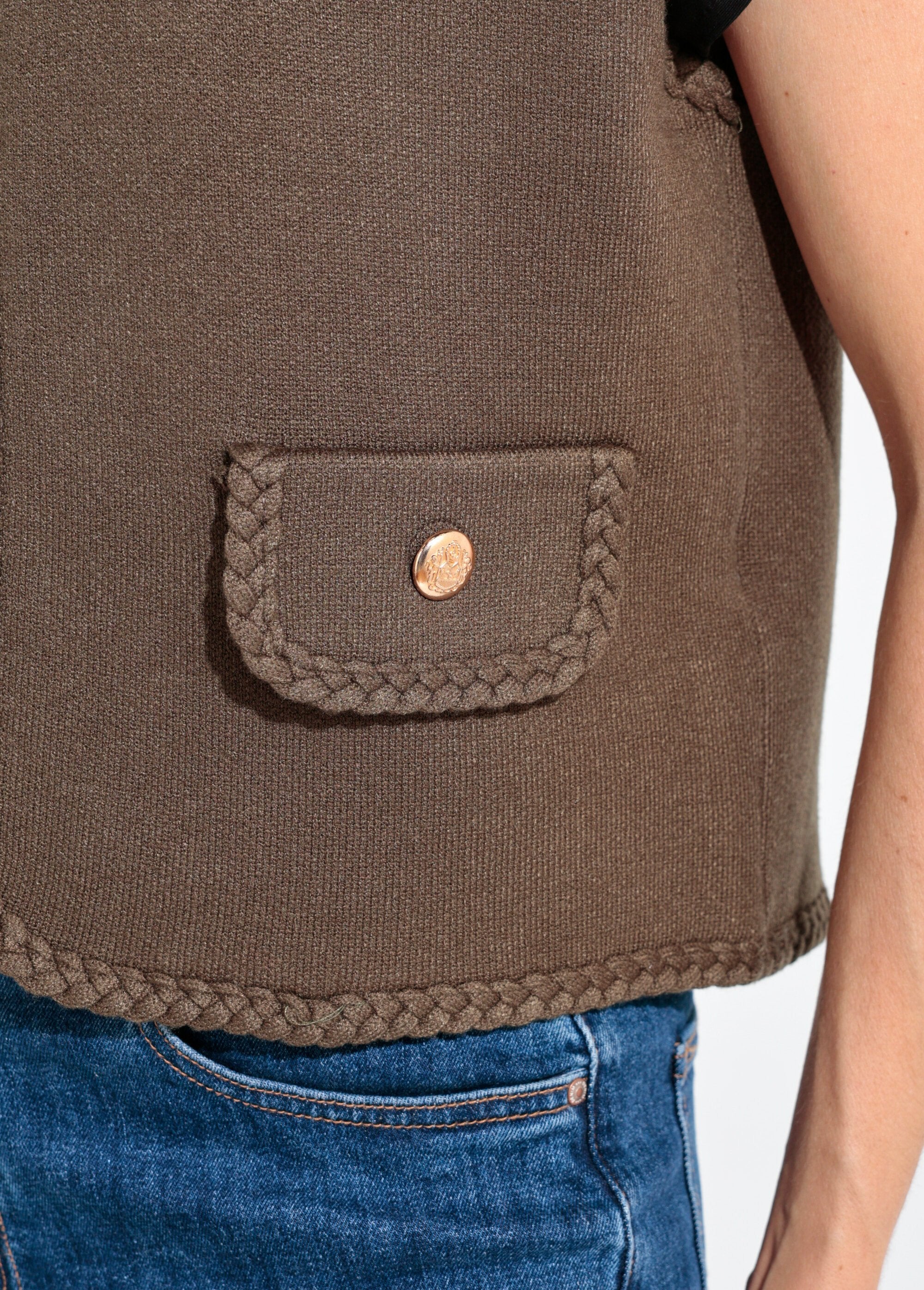 Cardigan_spesso_senza_maniche_con_dettagli_a_treccia_Kaki_DE2_slim