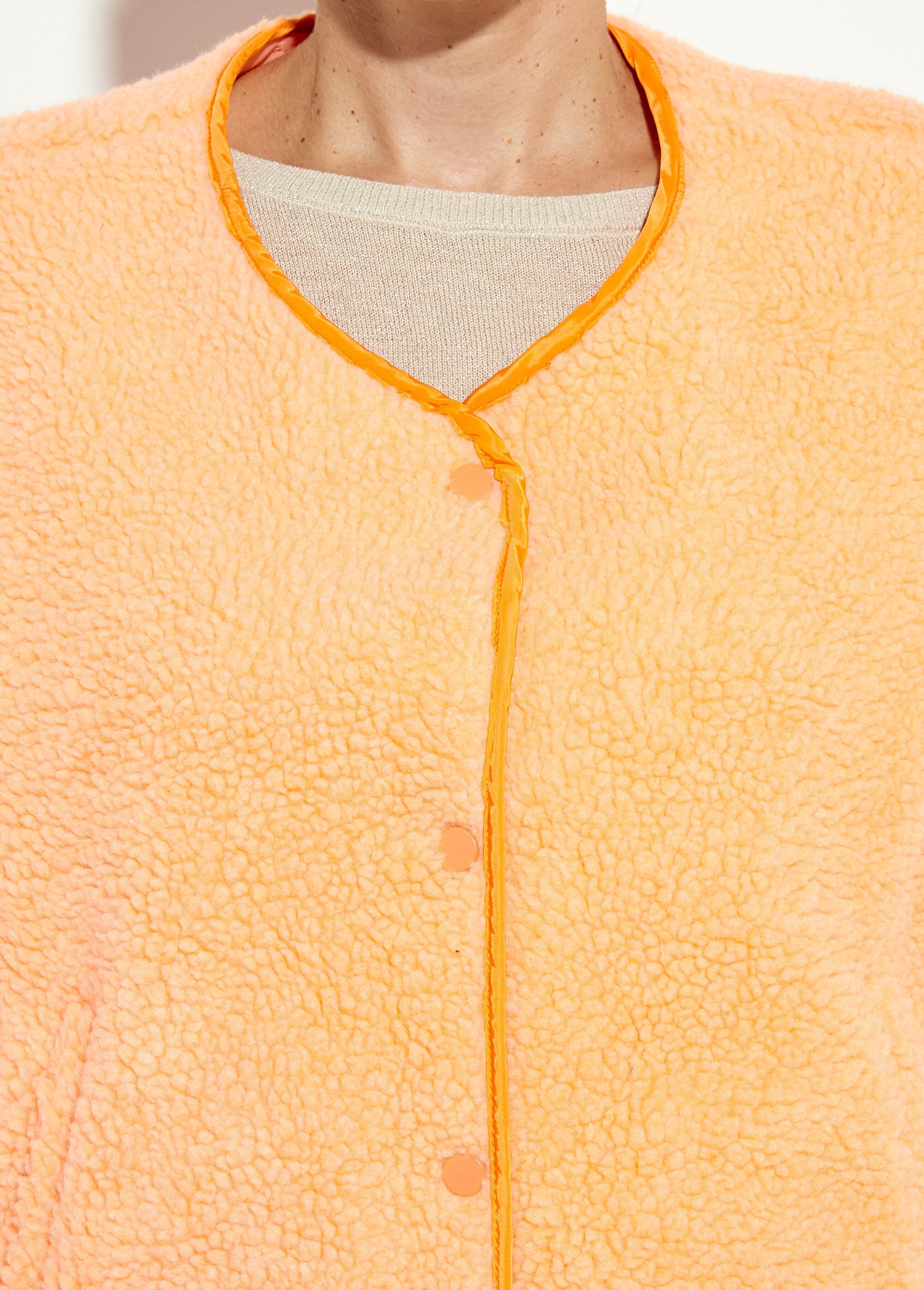 Cardigan_senza_maniche_in_ecopelliccia_fluorescente_Orange_fluo_DE1_slim