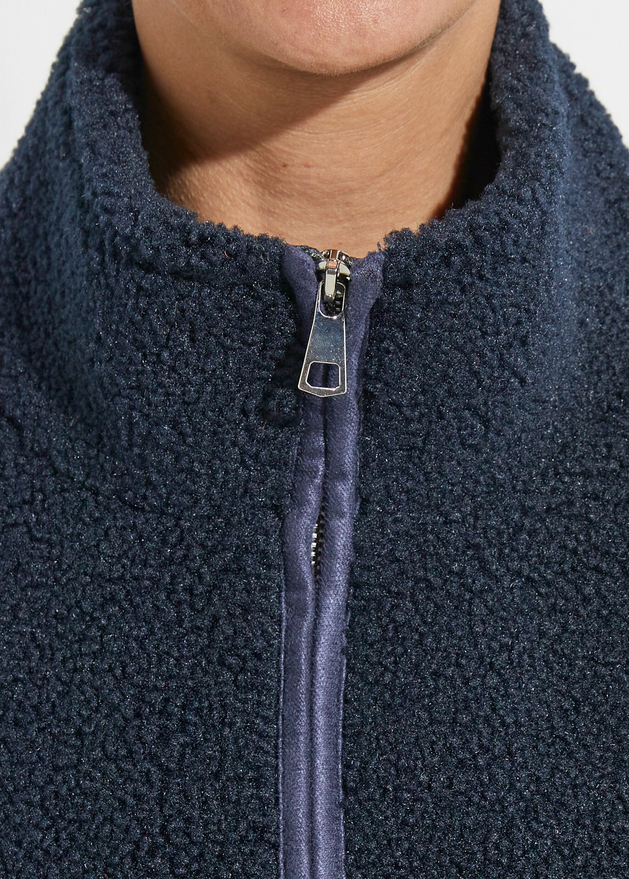 Gilet_in_caldo_pile_con_cerniera_e_collo_alto_Marine_DE3_slim