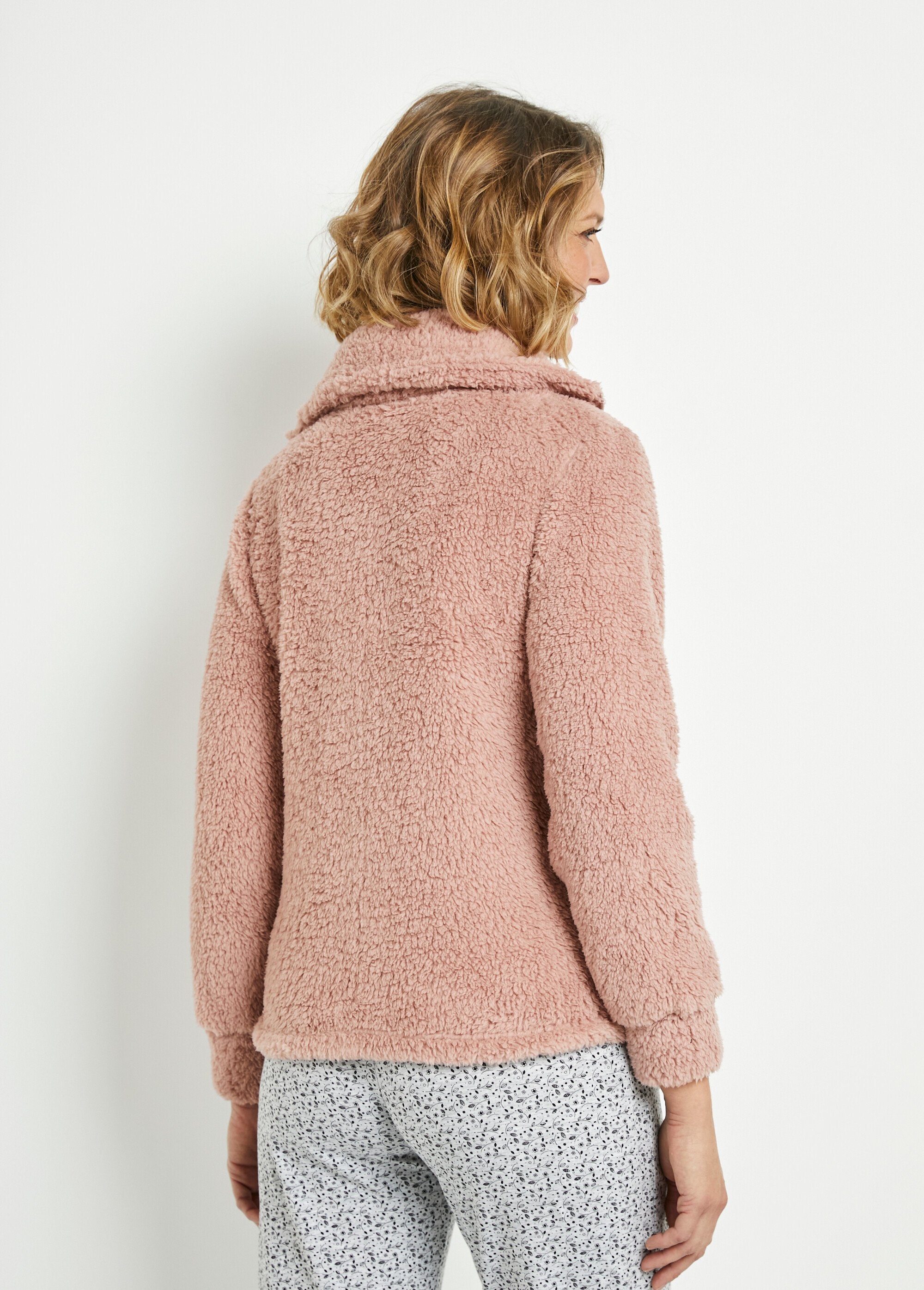 Caldo_maglione_in_pile_pastello_con_zip_Rose_DO1_slim