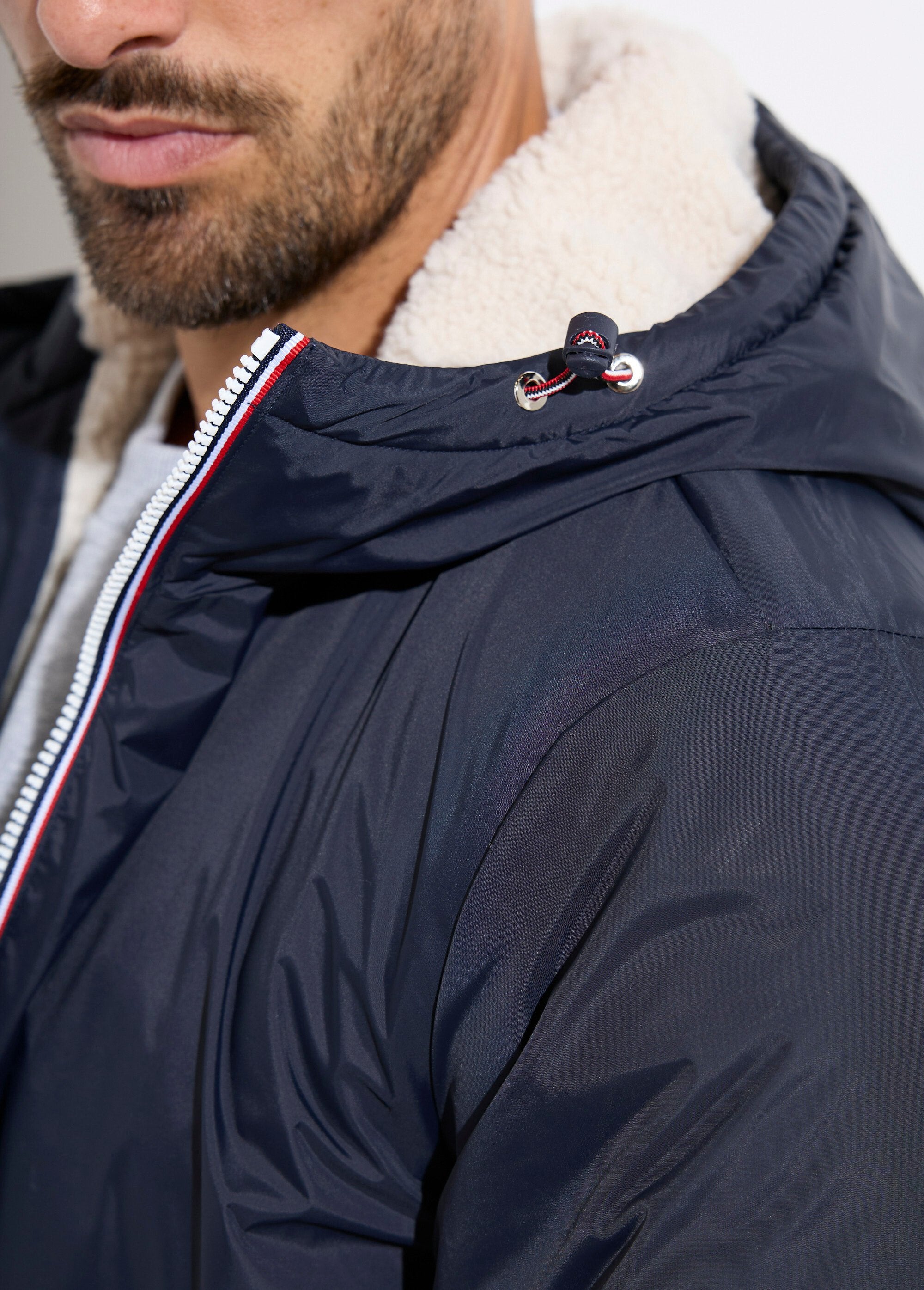 Parka_lungo,_caldo_e_foderato_in_tessuto_idrorepellente_Marine_et_ecru_DE1_slim