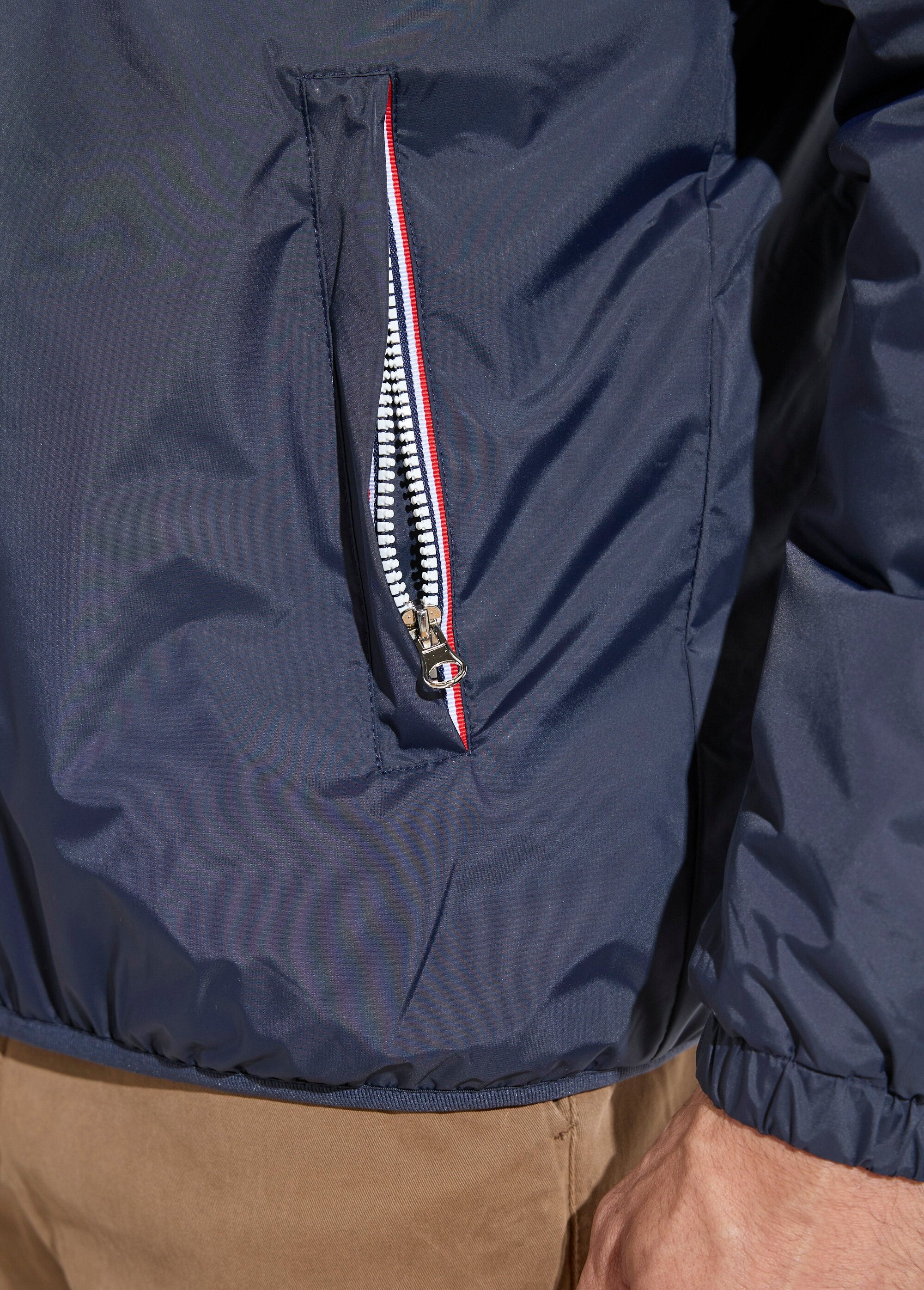 Parka_corto,_caldo_e_con_fodera_idrorepellente_Marine_et_ecru_DE2_slim