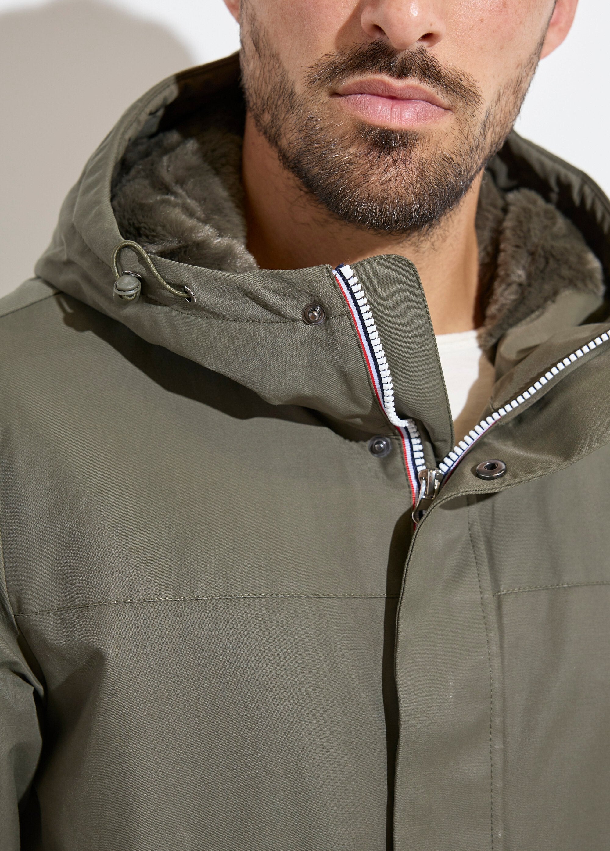 Parka_con_cappuccio_e_fodera_in_pelliccia_Kaki_DE1_slim