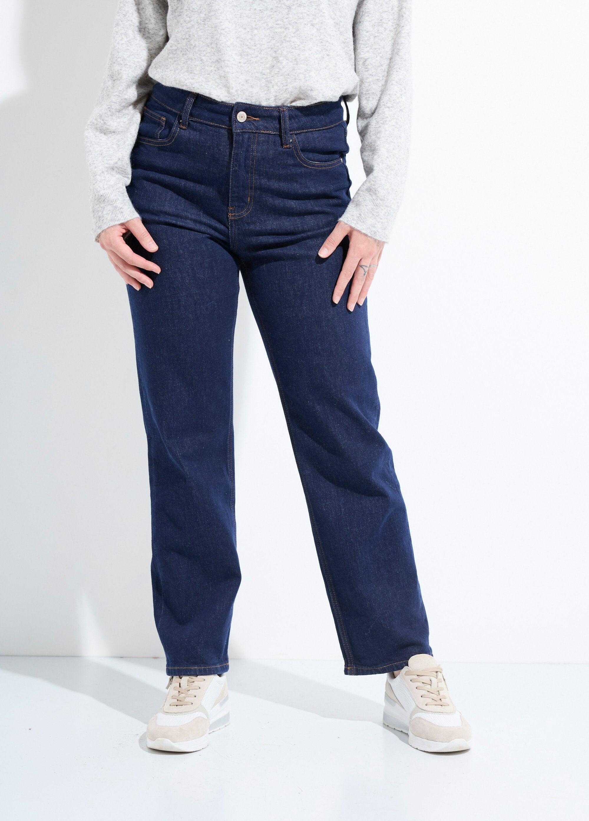 Jeans_5_tasche_a_gamba_dritta,_speciale_per_SMALL_Bleu_brut_FA1_slim