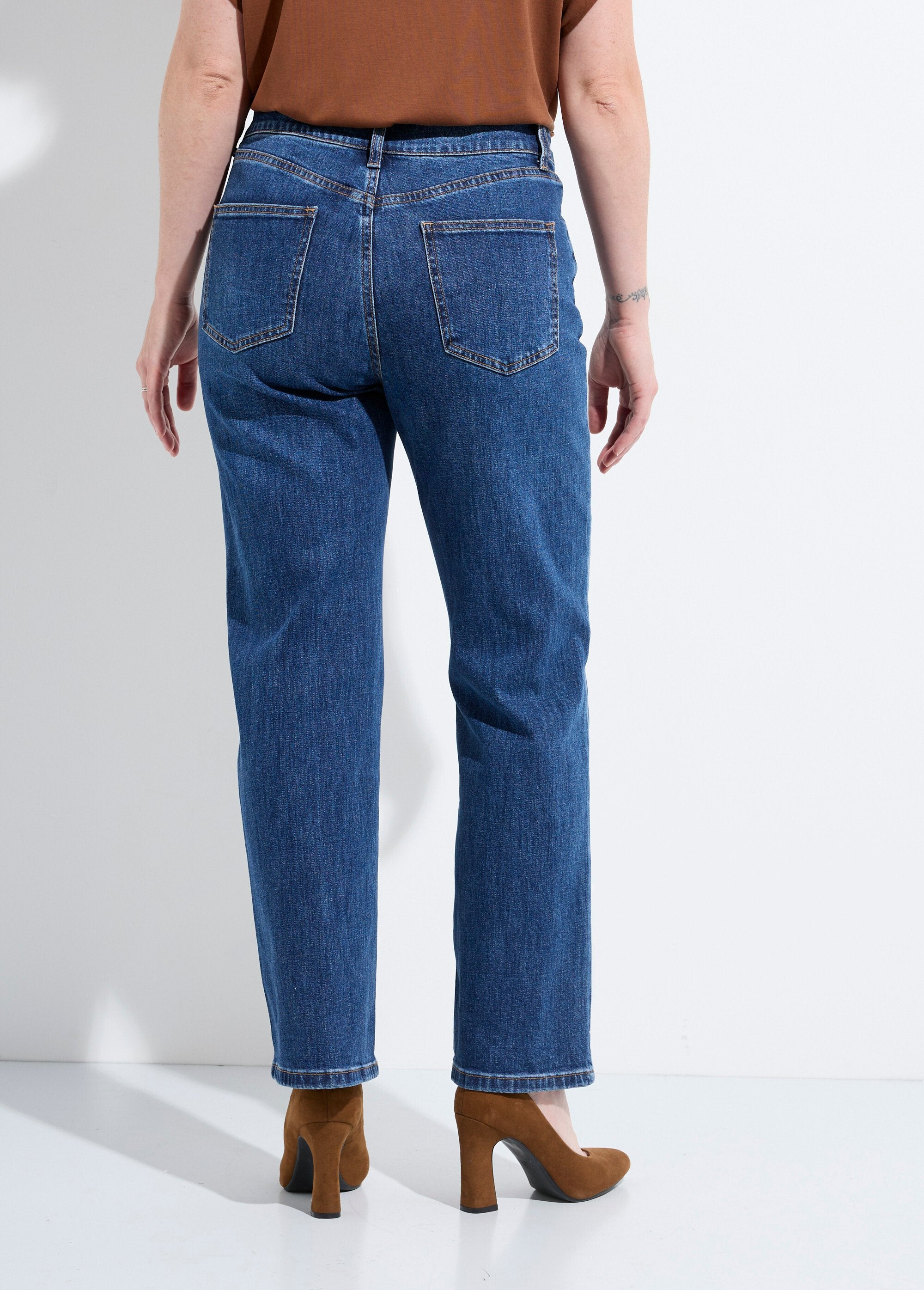 Jeans_5_tasche_a_gamba_dritta,_speciale_per_SMALL_Denim_fonce_DO1_slim
