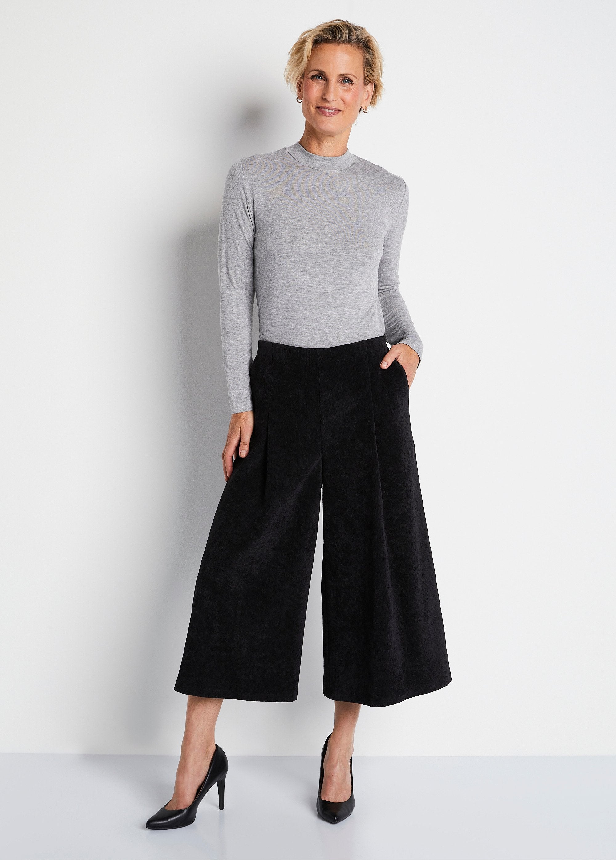 Culotte_lunghe_in_velluto_Milleraies_Noir_SF1_slim