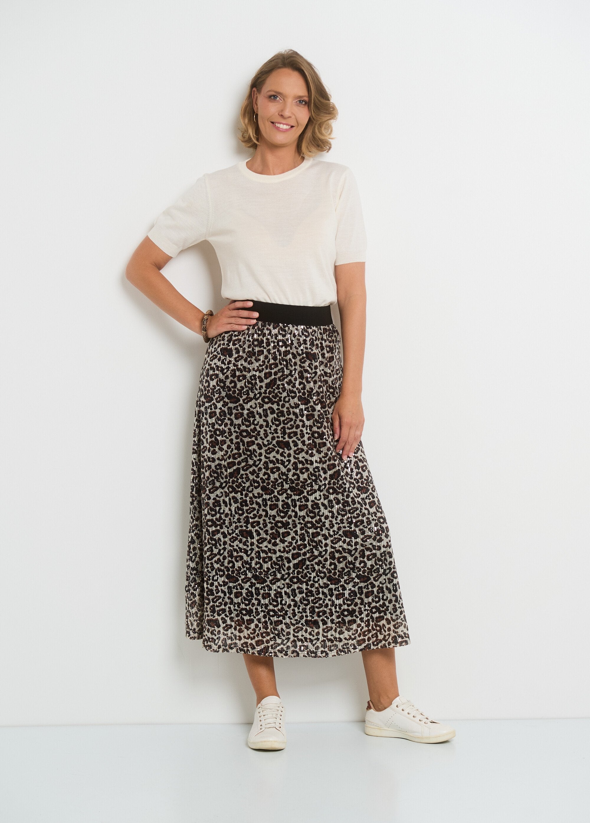 Gonna_lunga_svasata_in_rete_di_paillettes_Animalier_SF1_slim