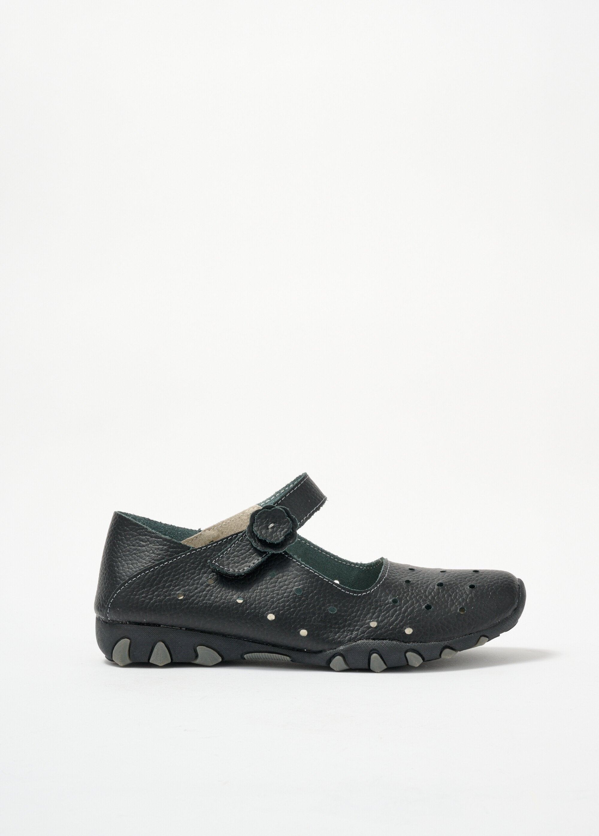 Ballerina_traforata_Noir_DR1_slim