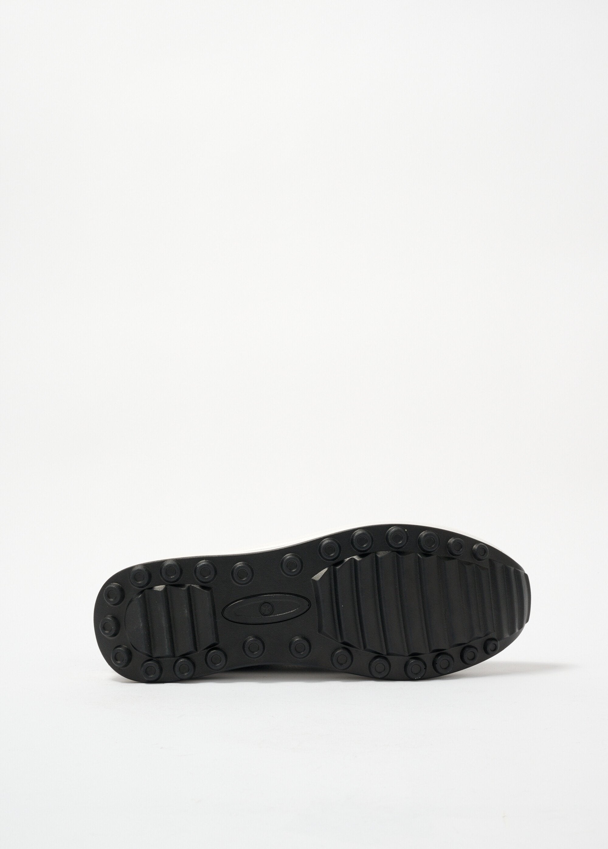 Scarpe_da_ginnastica_in_pelle_traforata_Noir_UN1_slim