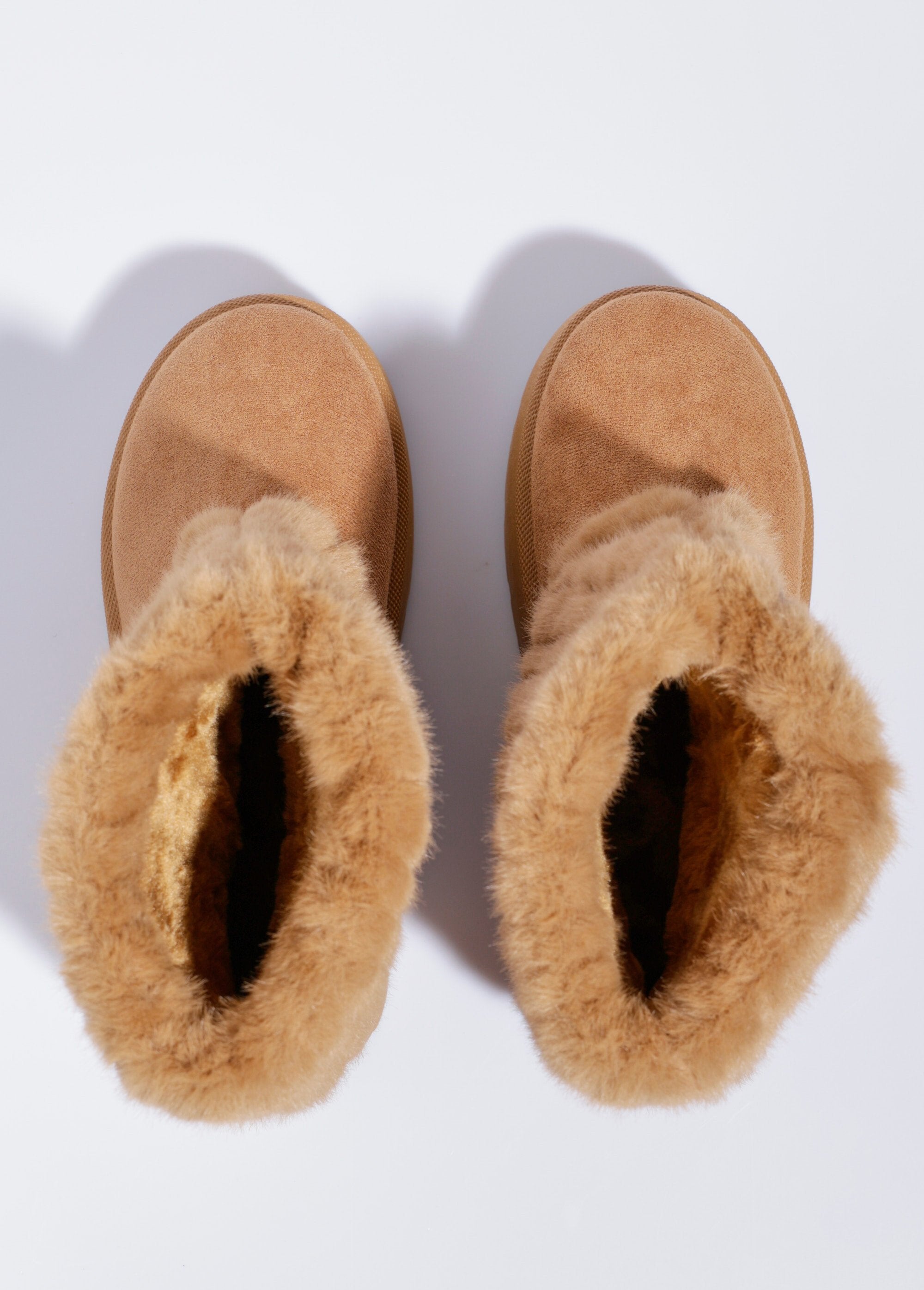 Stivali_con_zeppa_in_pelliccia_sintetica_Camel_OV1_slim