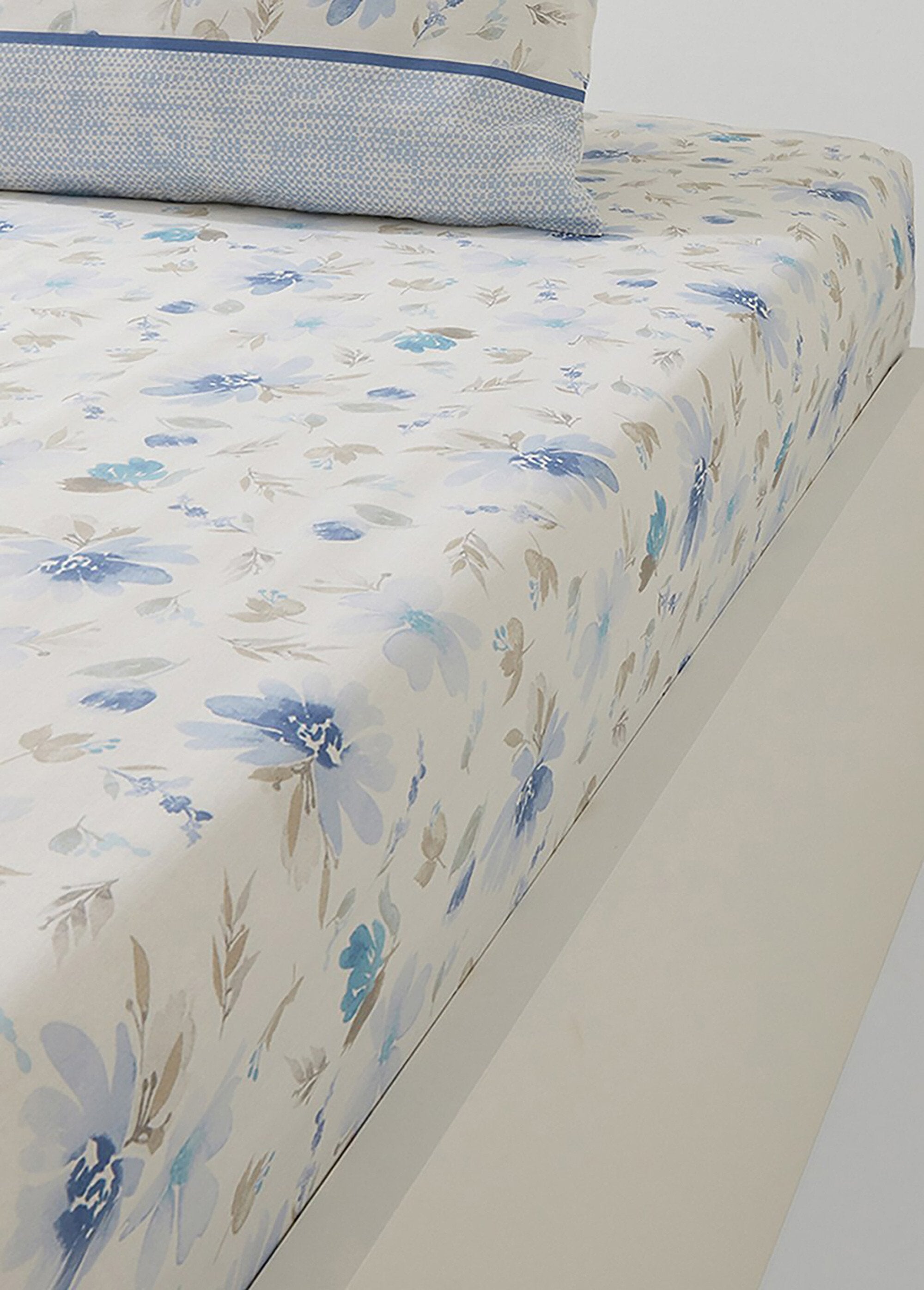 Il_set_di_lenzuola_Imprime_bleu_DE2_slim