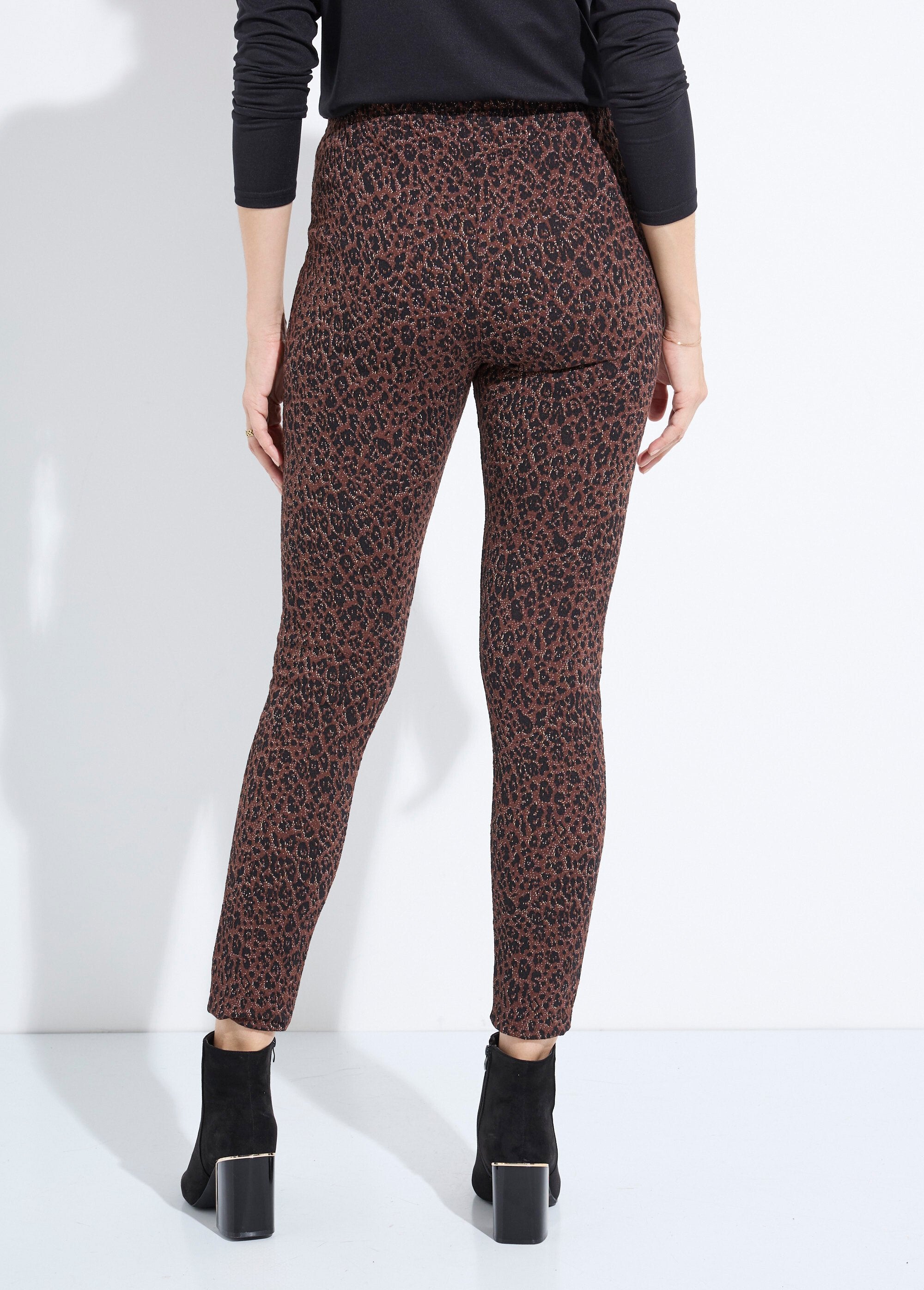 Legging_in_pelle_animale_jacquard_con_elastico_in_vita_Marron_et_noir_DO1_slim