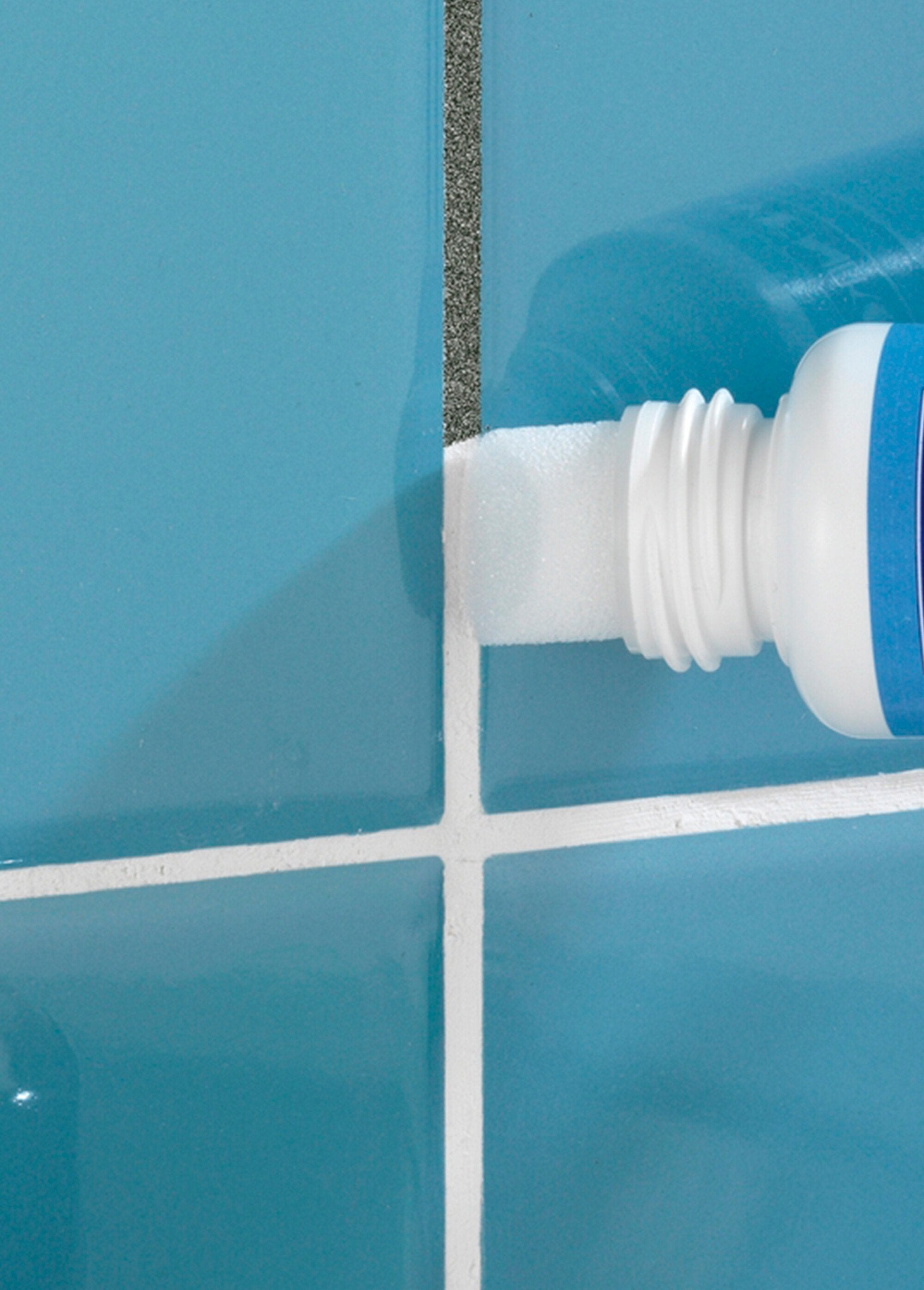 Liquido_sbiancante_per_fughe_di_piastrelle_Blanc_DE1_slim
