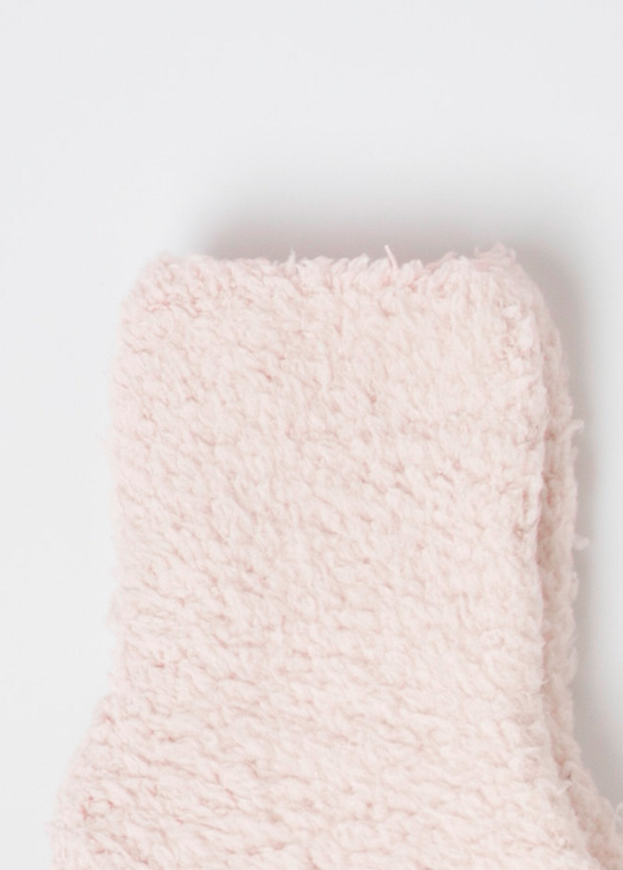 Set_di_2_calzini_in_morbido_peluche_Ecru_DE2_slim