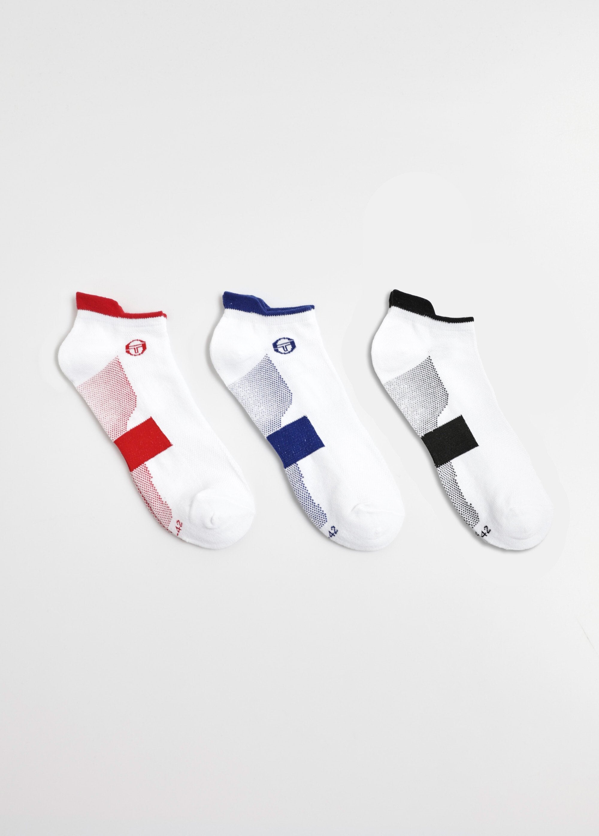 Set_di_3_calzini_con_dettaglio_sul_tallone_Assortis_blanc_DE1_slim