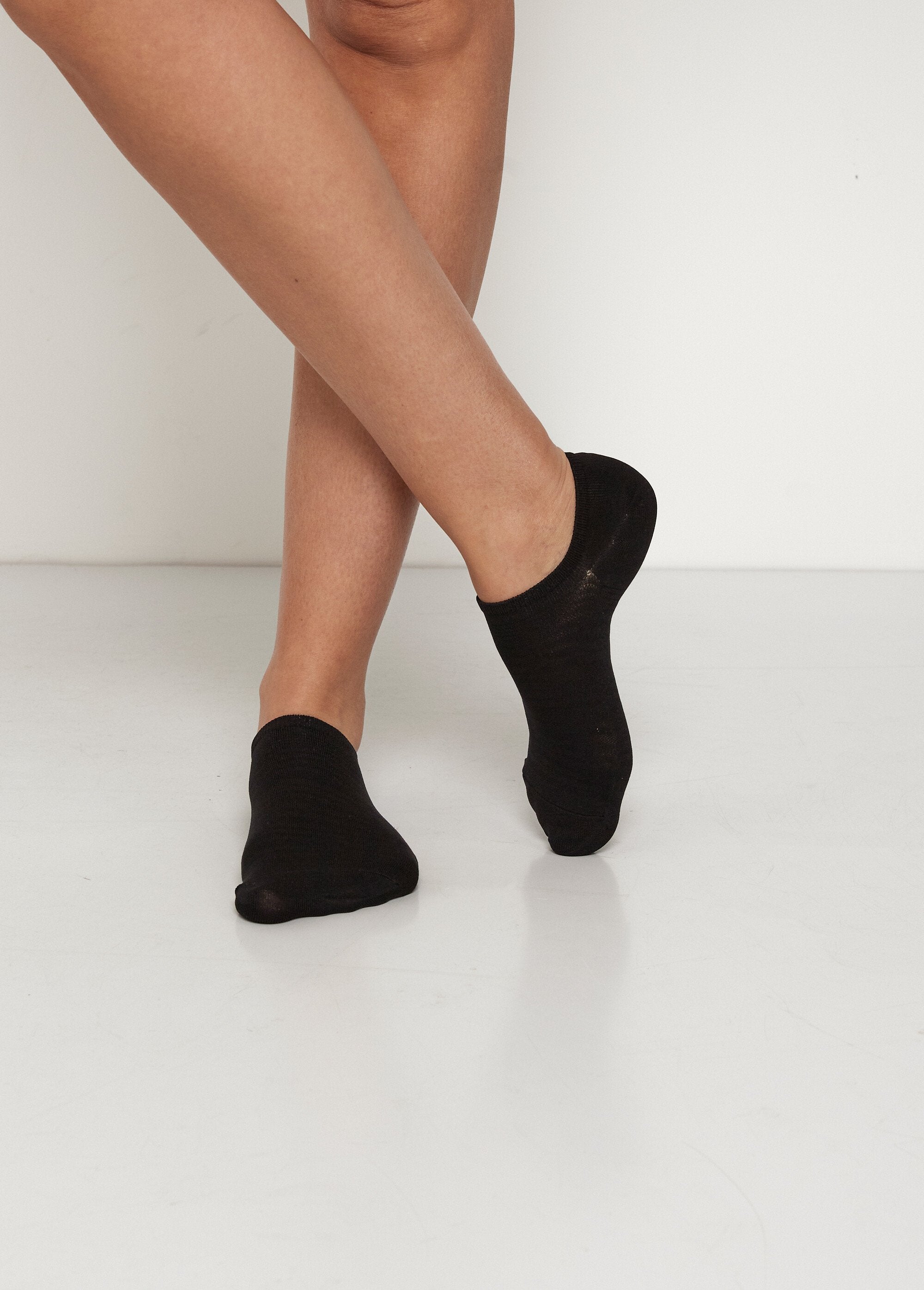 Set_di_3_calze_invisibili_in_microfibra,_scure_Assortis_blanc__FA2_slim