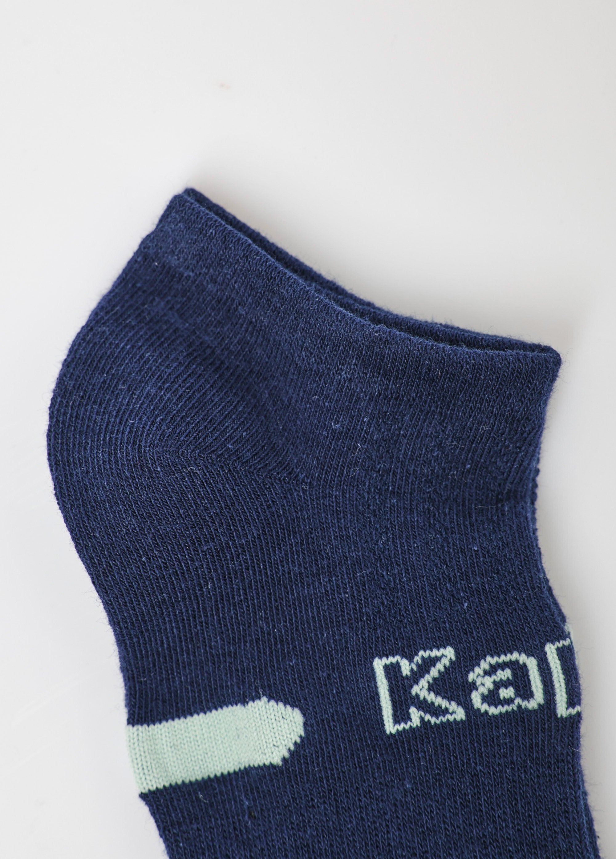 Confezione_da_3_calzini_con_logo_e_linea,_assortiti_Assortis_bleu_DE2_slim