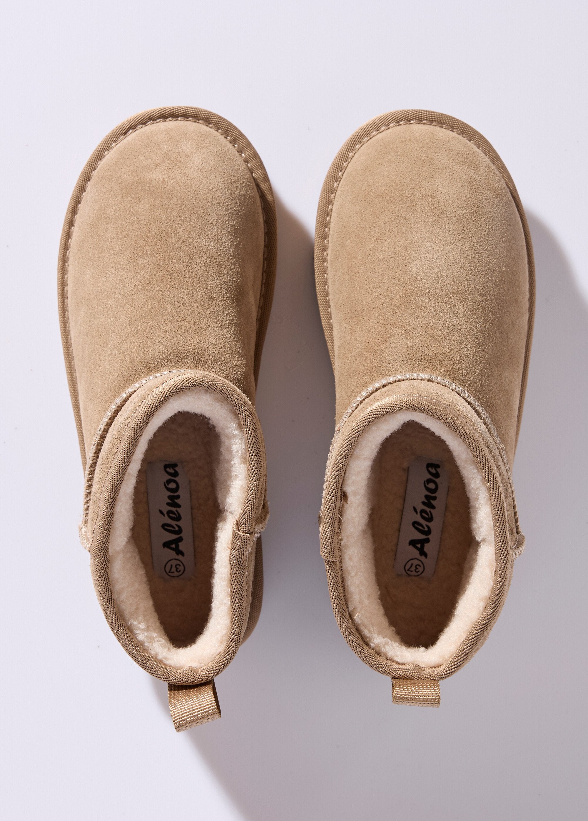 Stivali_bassi_riempiti_con_suola_a_zeppa_Taupe_OV1_slim