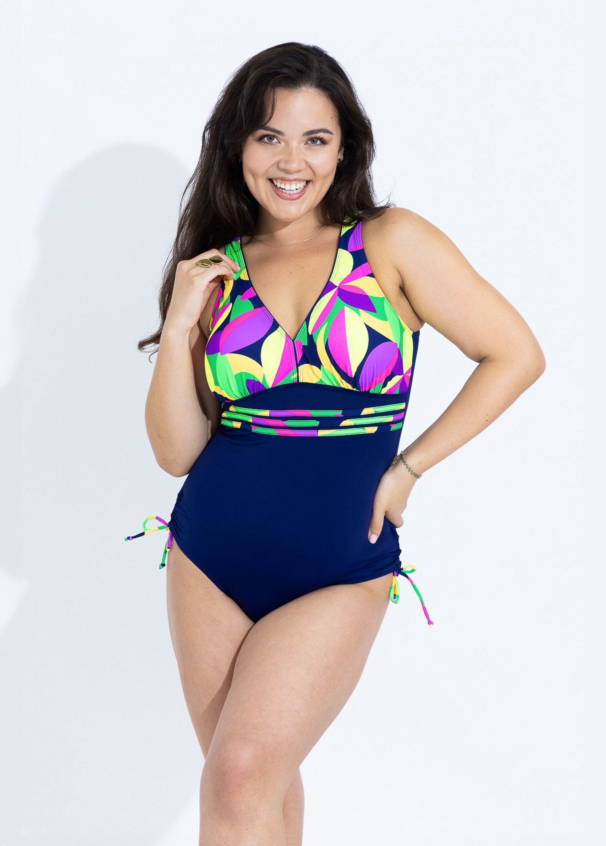 Costume_da_bagno_grafico_a_1_pezzo_Marine_multicolore_FA1_slim