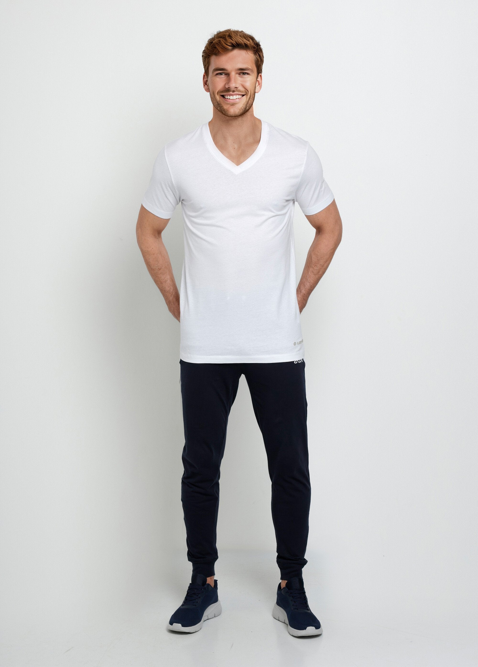 T-shirt_con_scollo_a_V,_maniche_corte,_essenziali_Blanc_SF1_slim