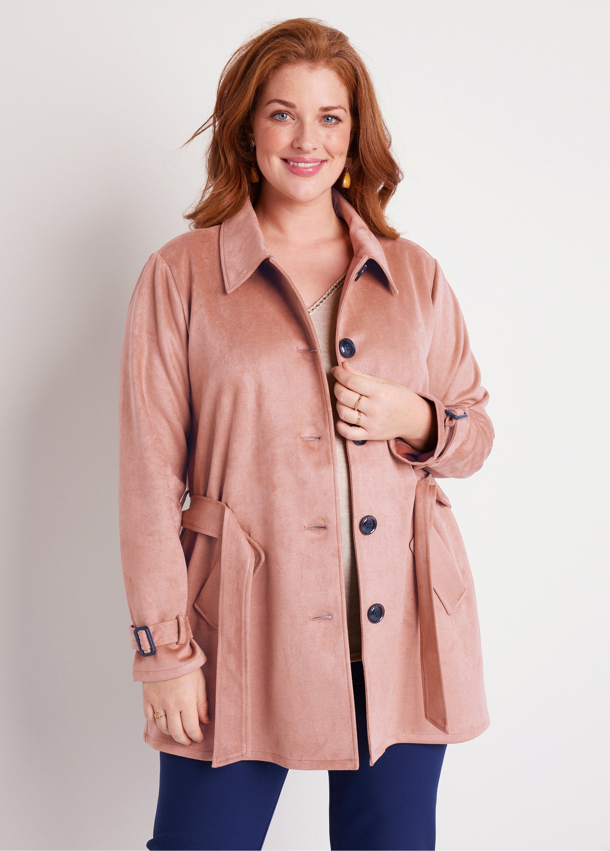 Cappotto_corto_in_pelle_scamosciata_Rosa_nudo_FA1_curvy