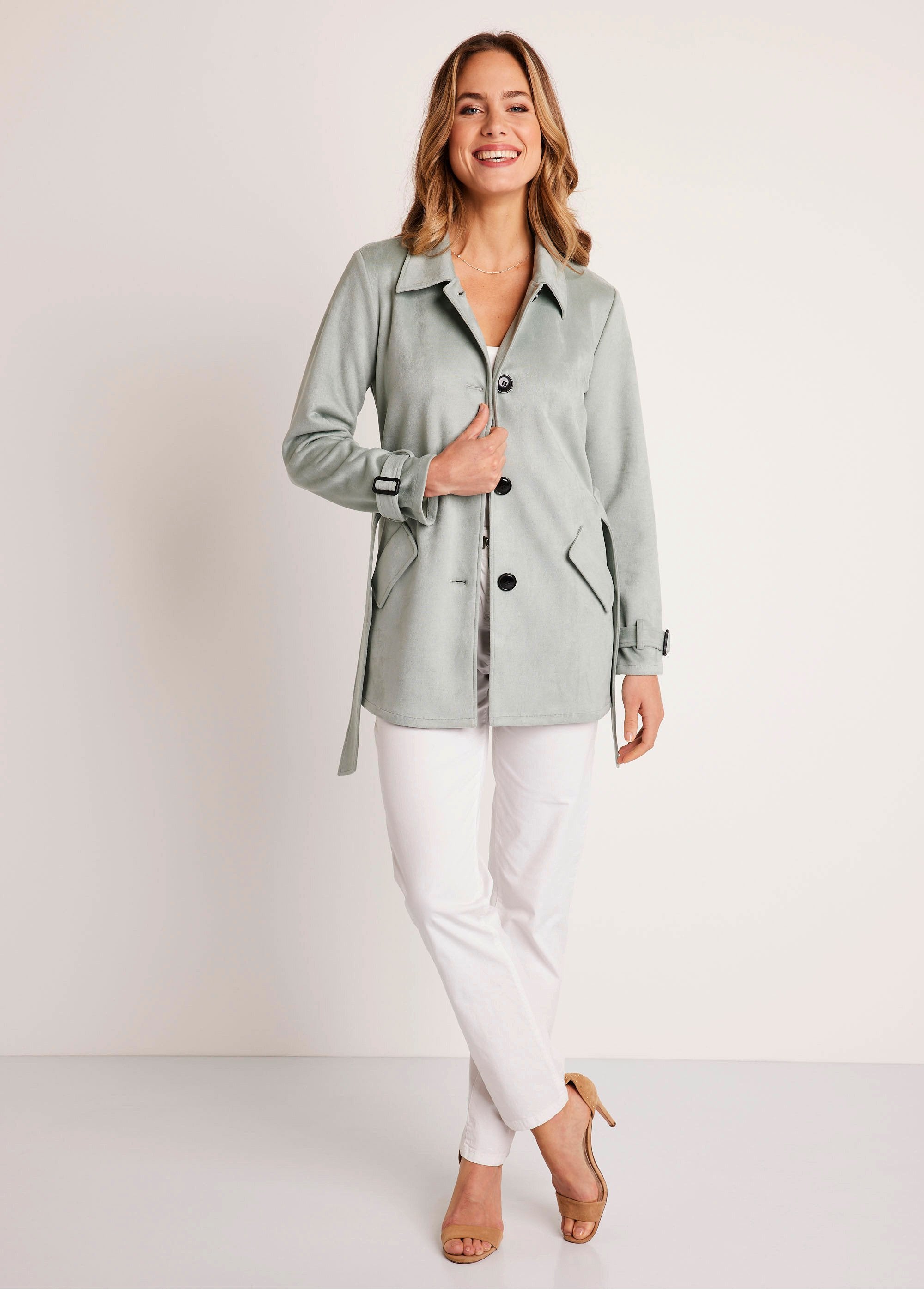 Cappotto_corto_in_pelle_scamosciata_Acqua_SF1_slim