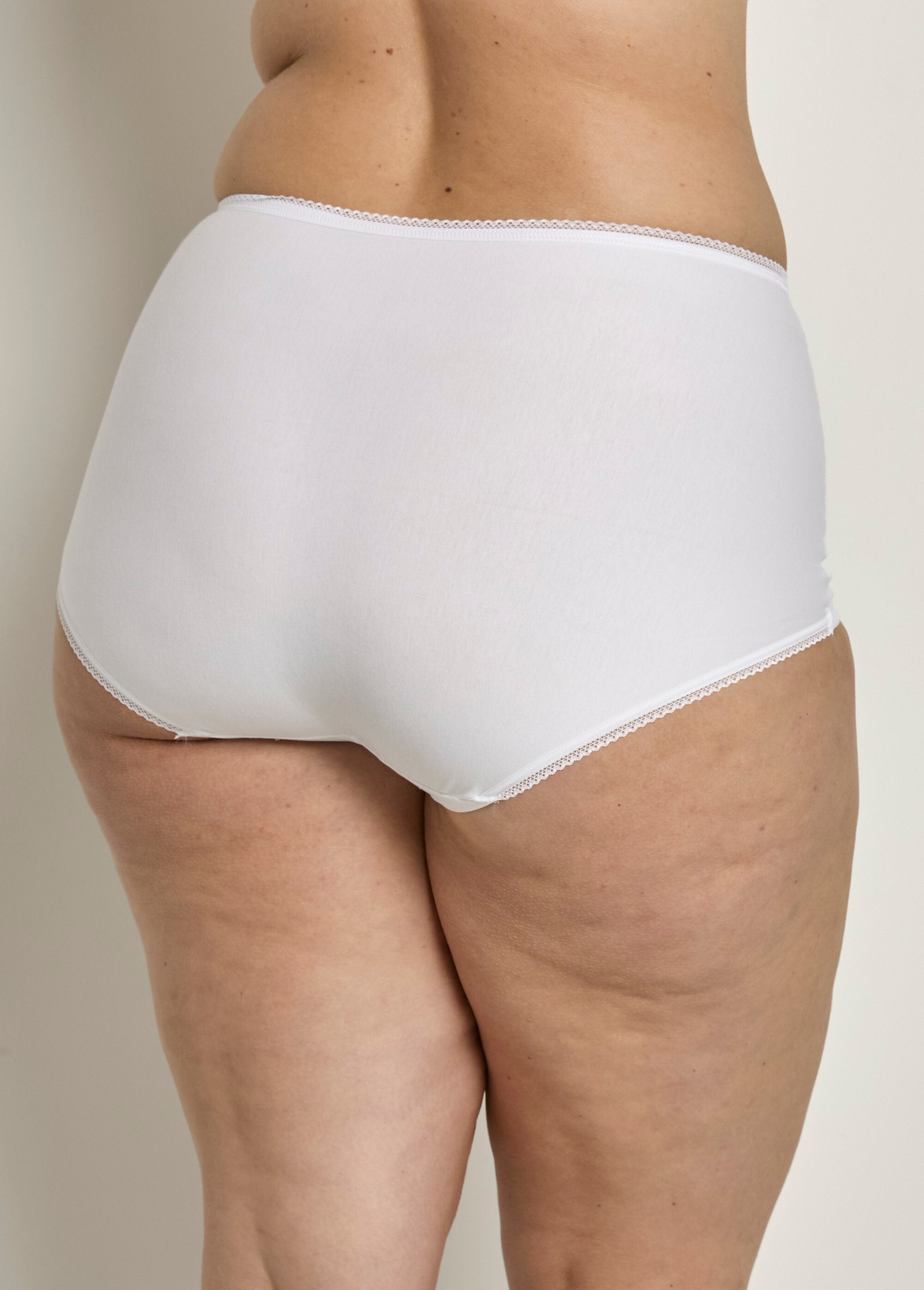 Miss_Mary®_-_Guaina_in_pizzo_a_vita_alta_Blanc_DO1_curvy