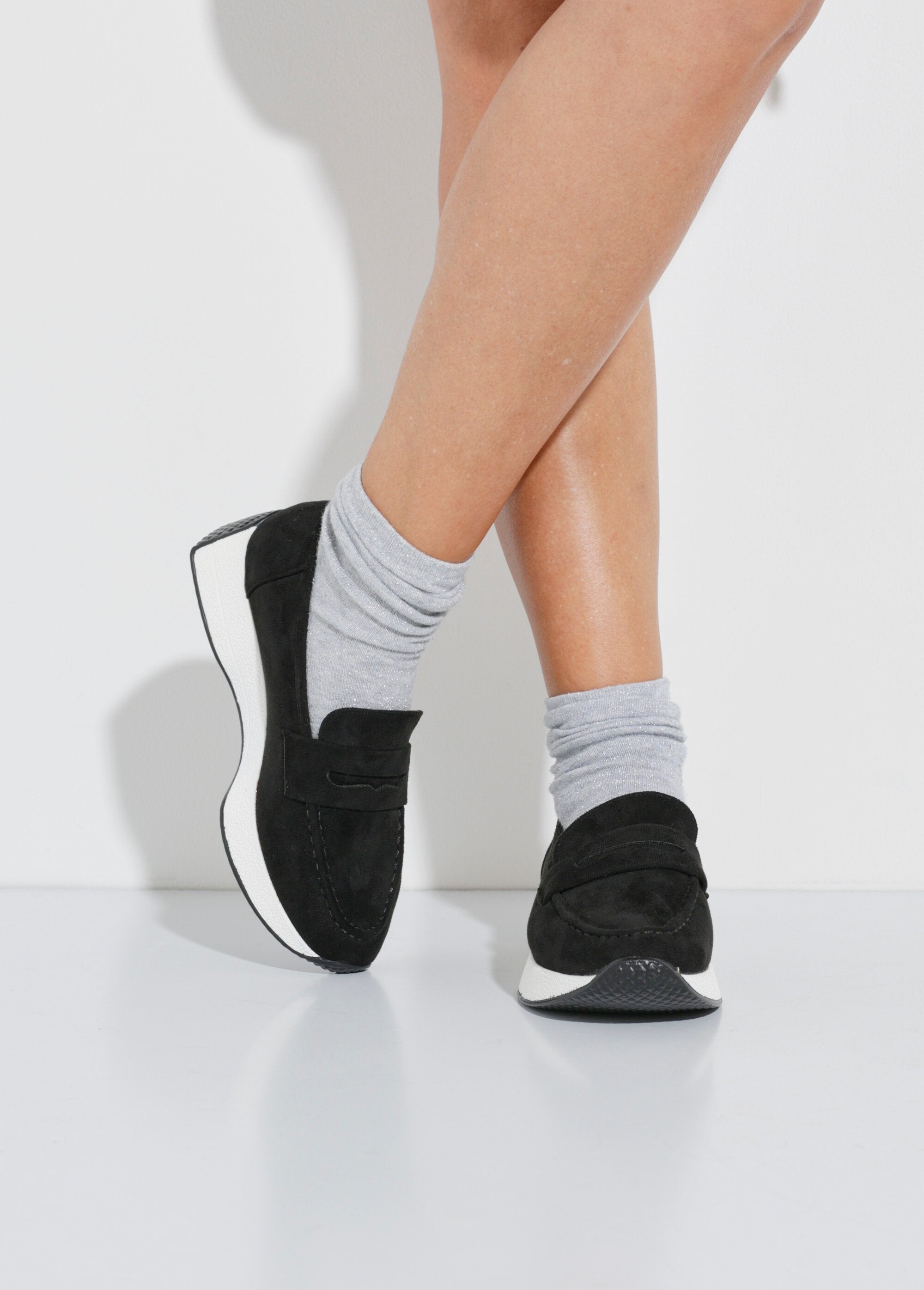 Mocassini_con_suola_a_zeppa_a_contrasto_Noir_SF1_slim