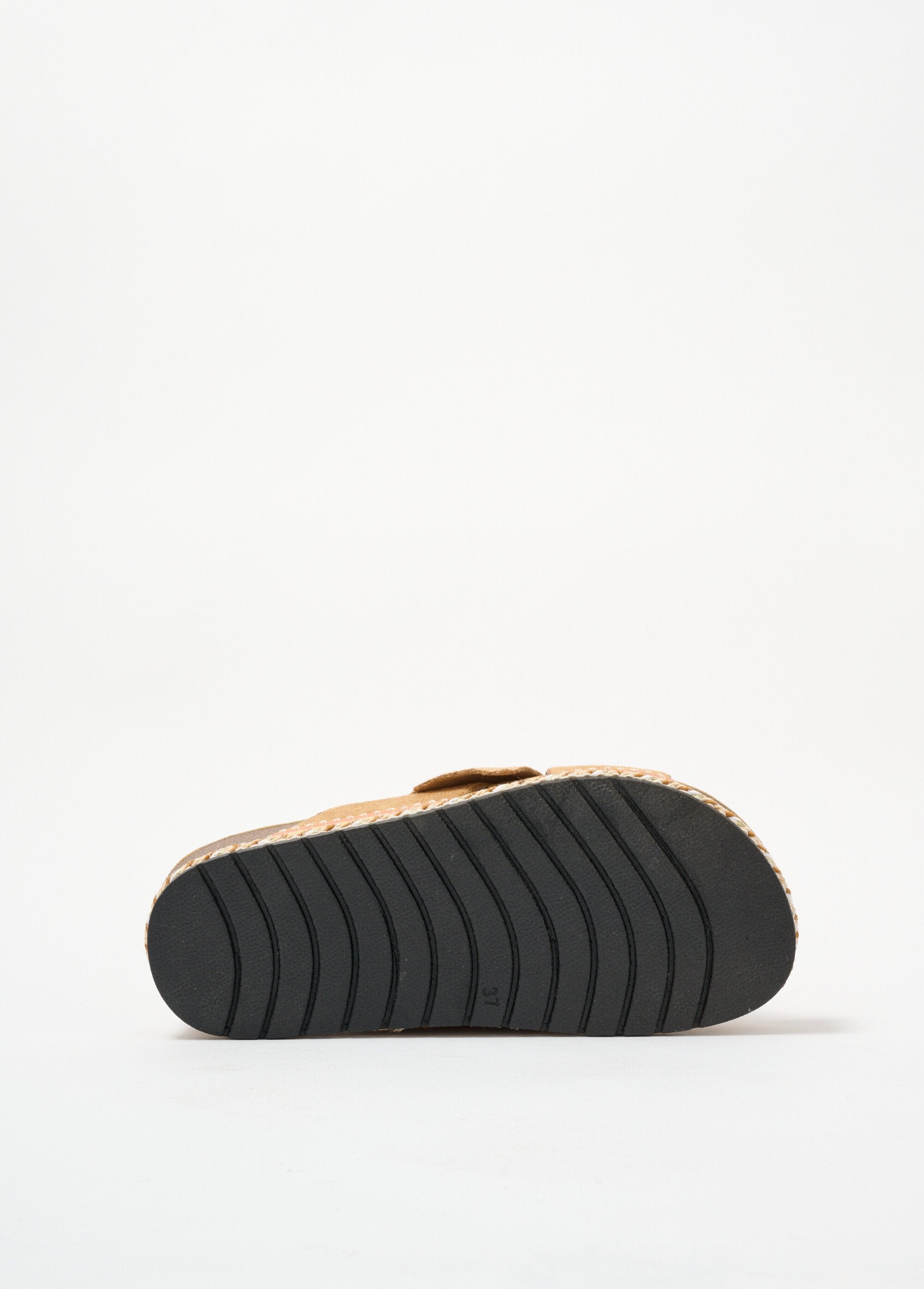 Mules_con_nudges_e_suole_finte_Camel_UN1_slim