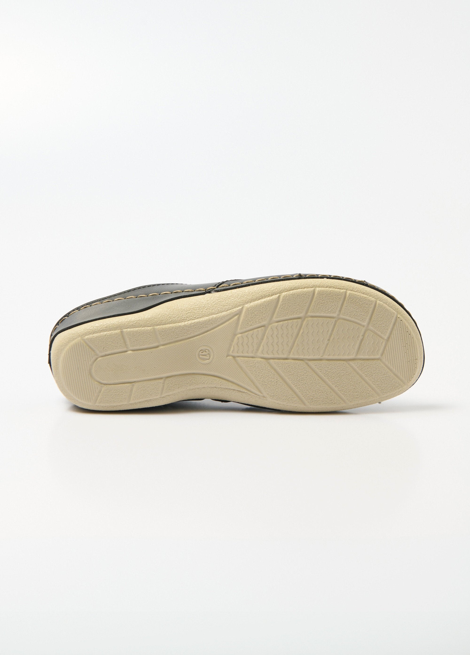 Mules_con_fibbia_incrociata_di_larghezza_confortevole_e_tacco_a_zeppa_rivestito_Noir_UN1_slim