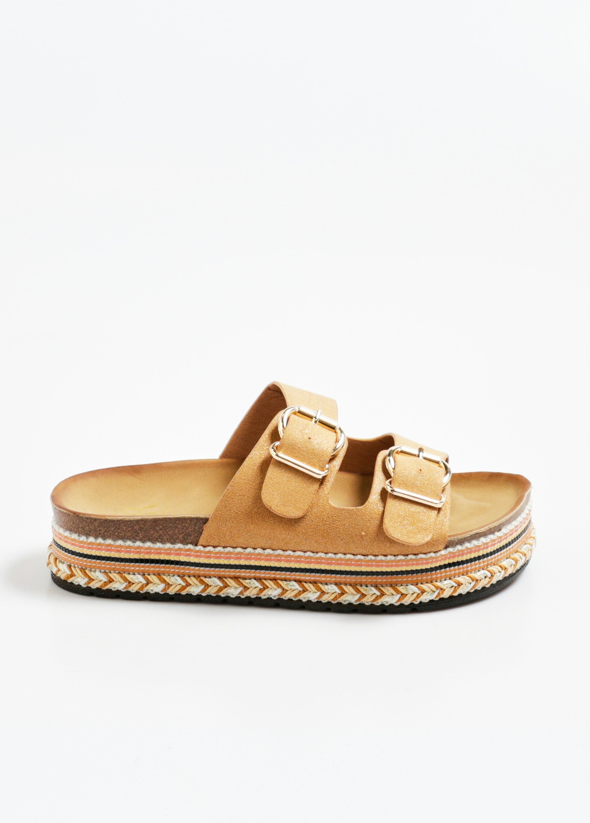 Mules_con_zeppa_metallica_e_suola_anatomica_Camel_DR1_slim