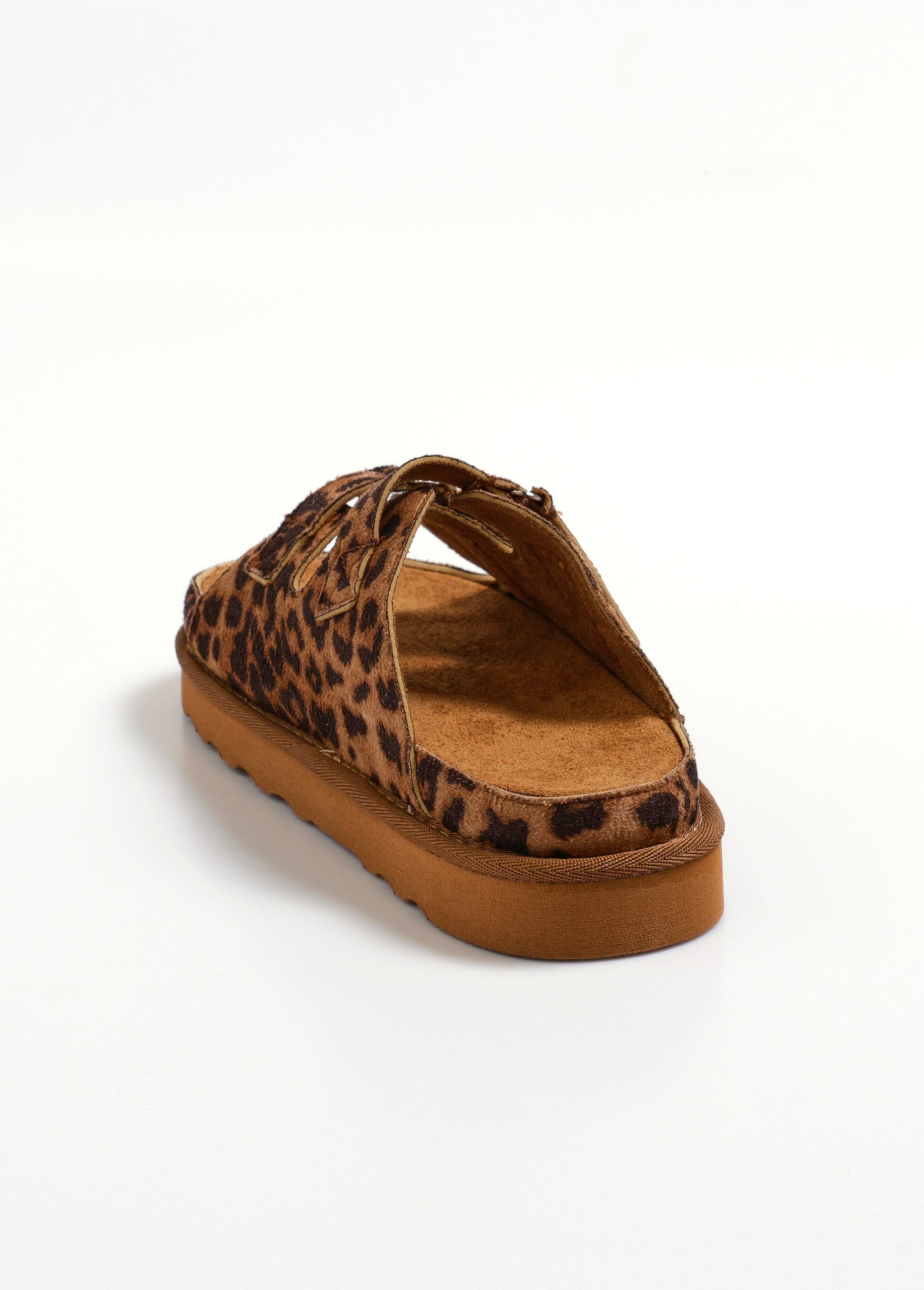 Mules_con_zeppa_in_camoscio_e_chiusura_in_velcro_Leopard_DO1_slim