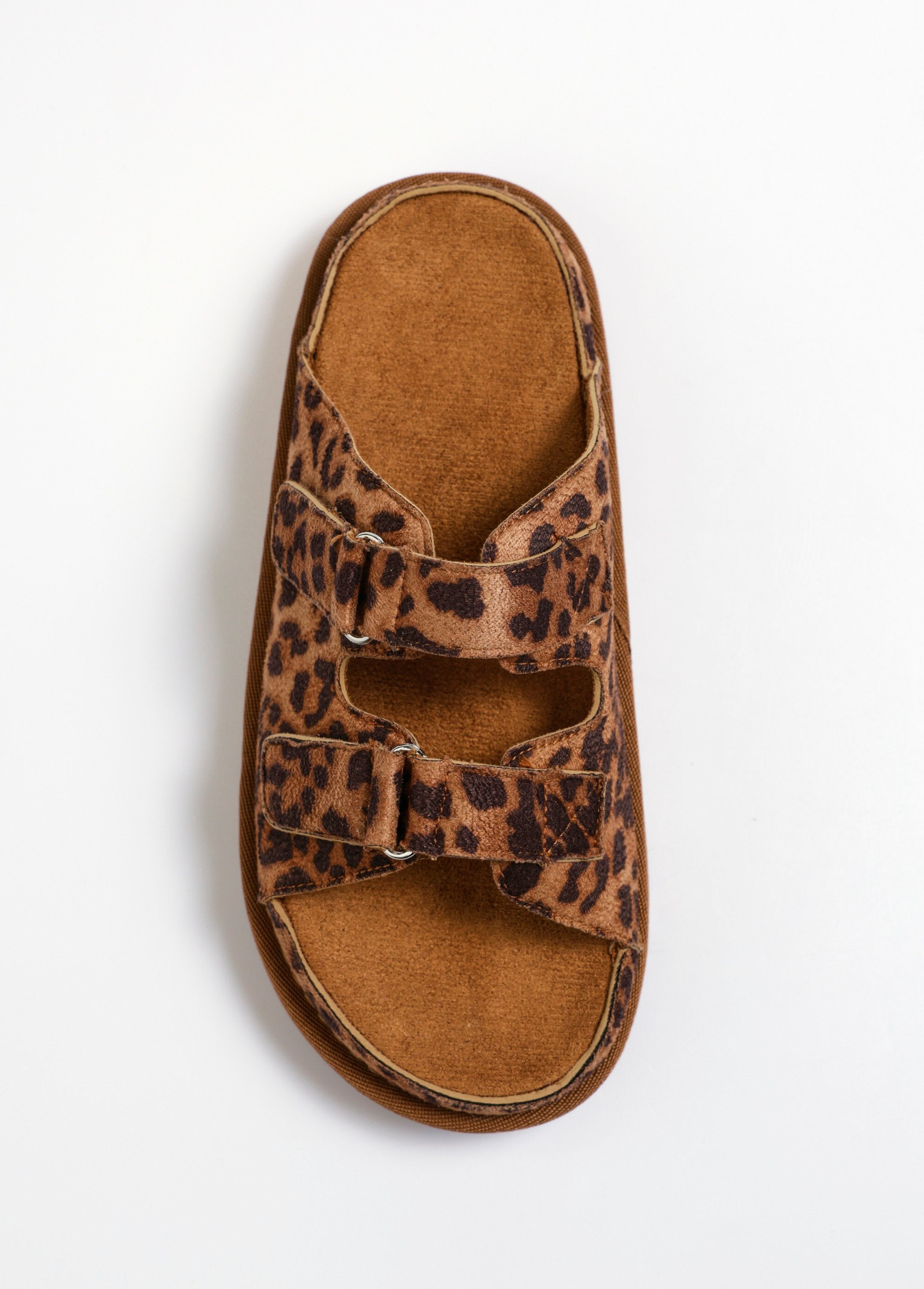 Mules_con_zeppa_in_camoscio_e_chiusura_in_velcro_Leopard_OV1_slim