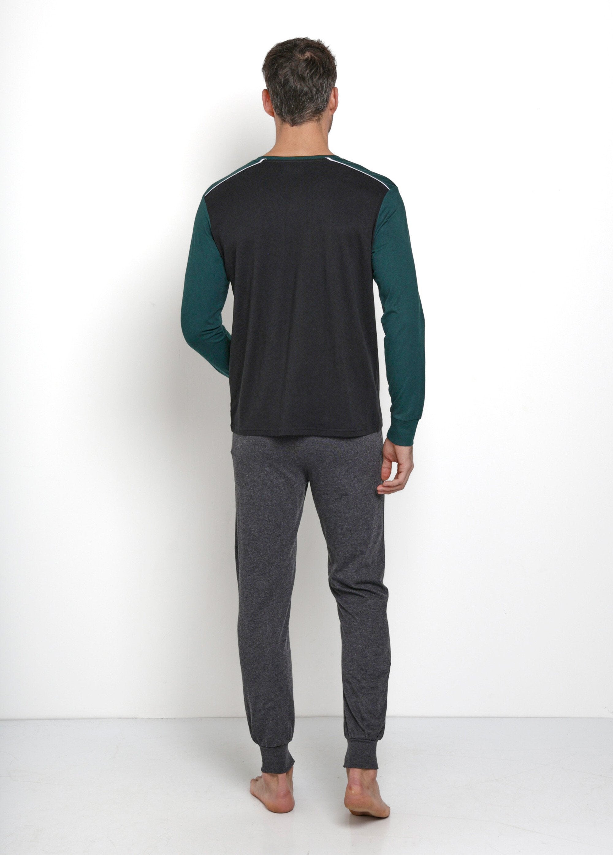 Pigiama_a_maniche_lunghe_con_orlo_a_costine_Gris_DO1_slim