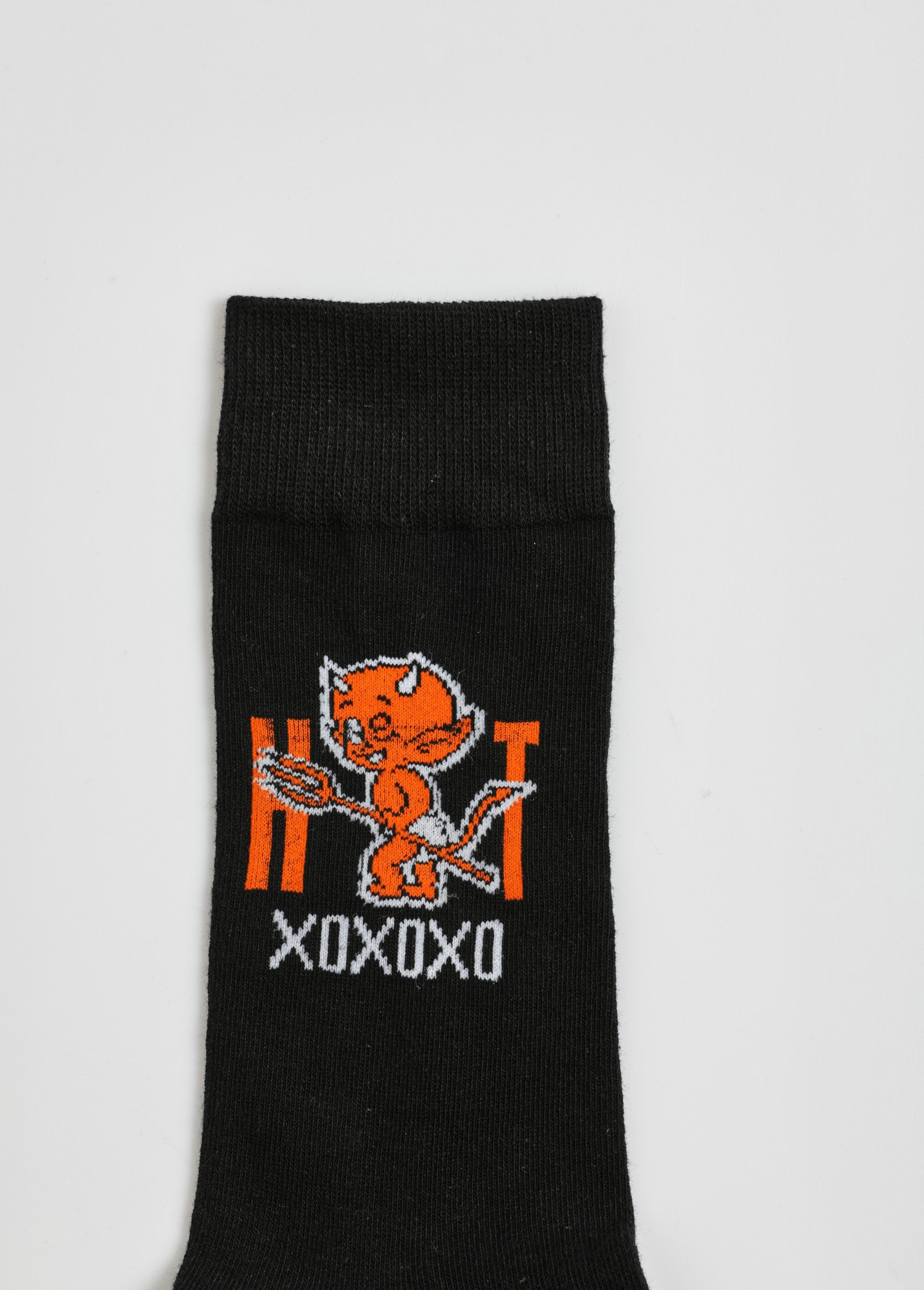 Coppia_di_calzini,_licenza_Hot_Stuff_Noir_DE2_slim