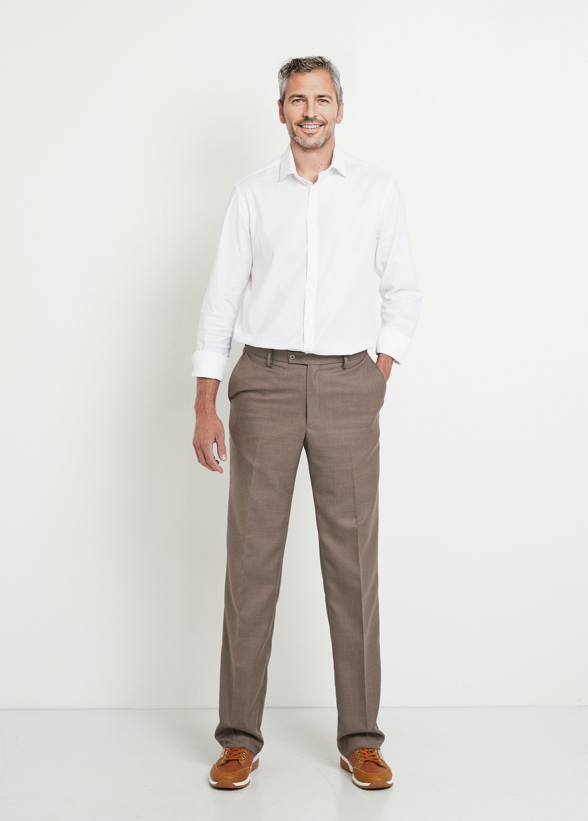 Pantaloni_con_cintura_invisibile_regolabile_in_vita_in_tessuto_twill_di_lana_Beige_fonce_SF1_slim
