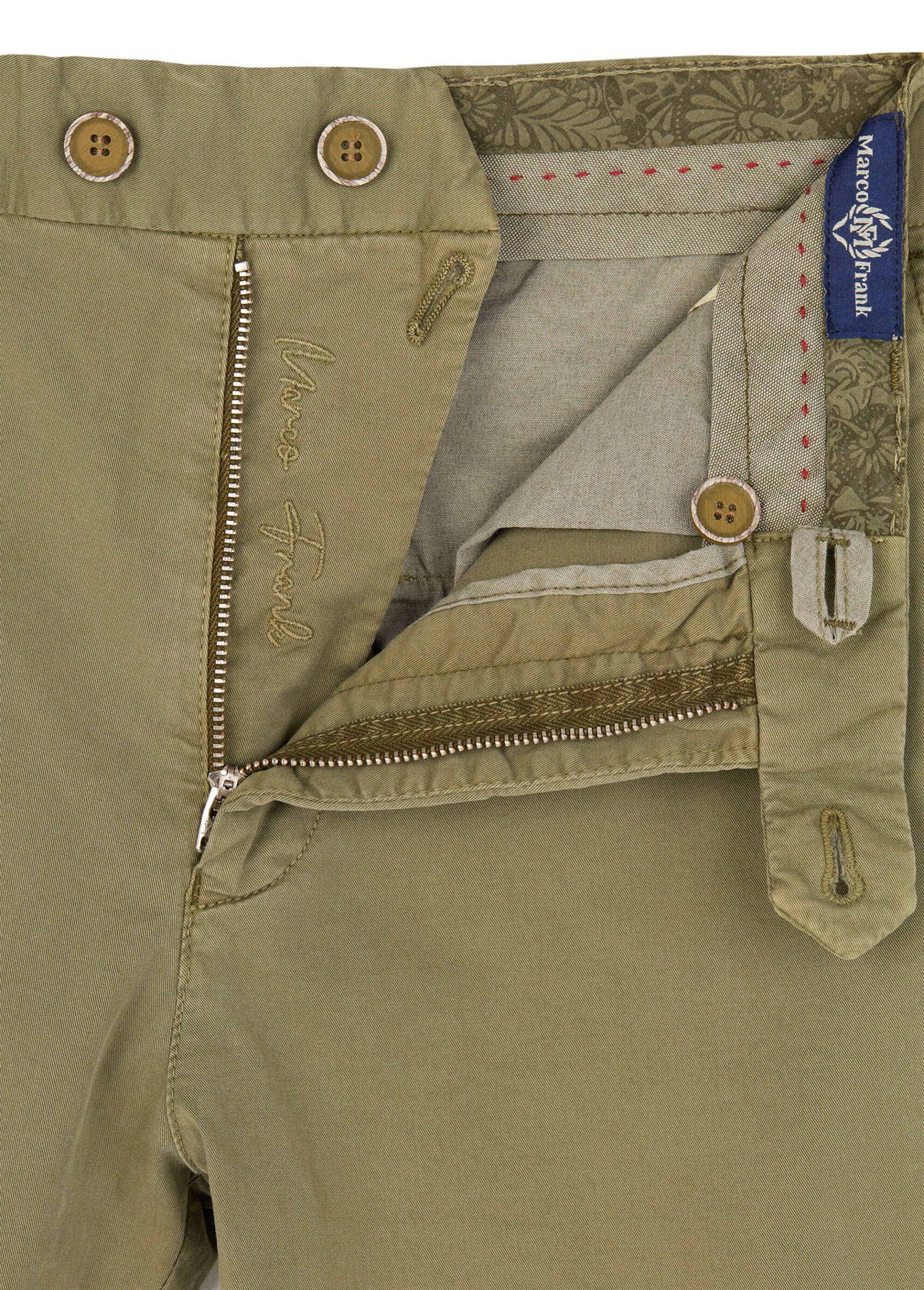 Pantaloni_chino_in_tela_con_tasche_italiane_Kaki_DE1_slim