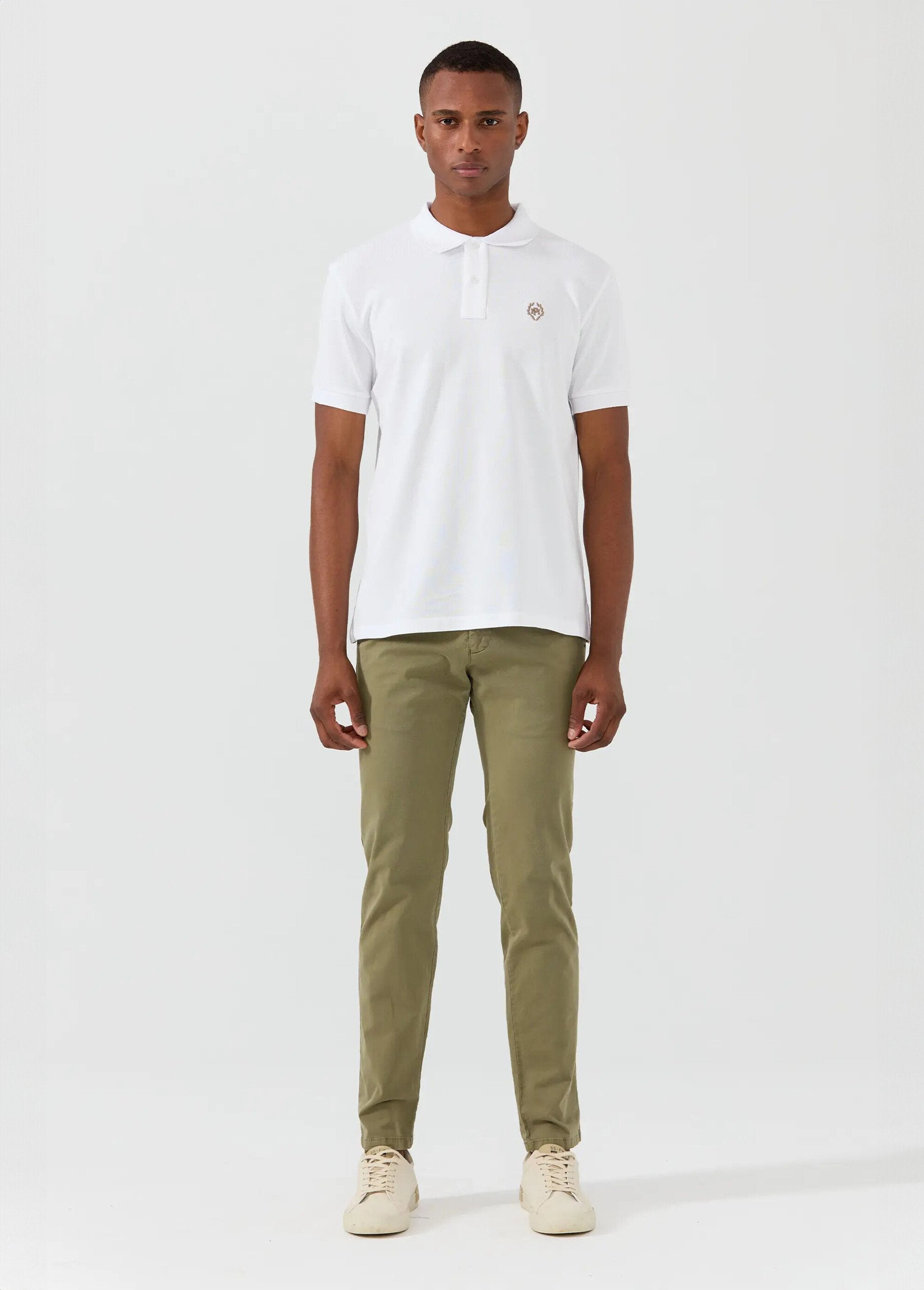 Pantaloni_chino_in_tela_con_tasche_italiane_Kaki_SF1_slim