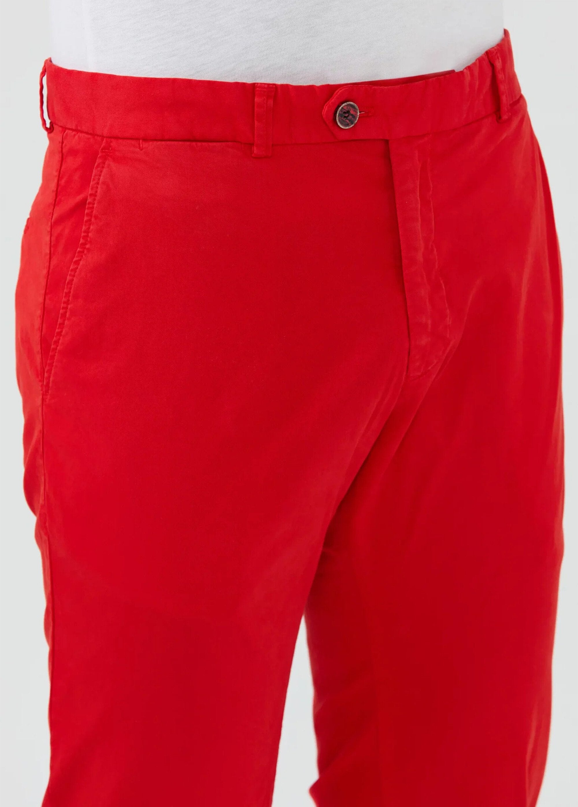 Pantaloni_chino_in_tela_con_tasche_italiane_Rouge_DE2_slim