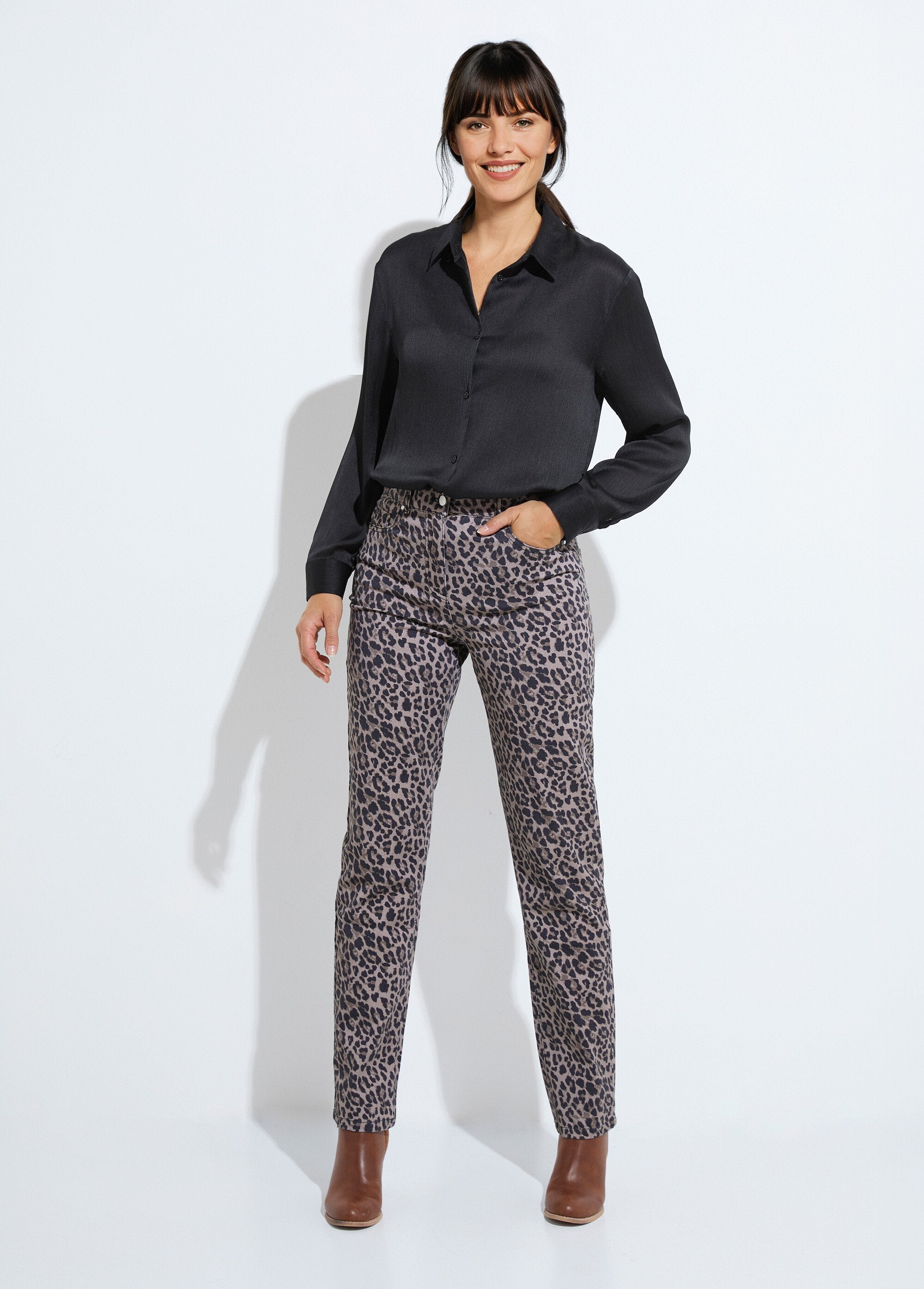 Pantaloni_5_tasche_a_gamba_dritta_in_cotone_elasticizzato_Leopard_SF1_slim
