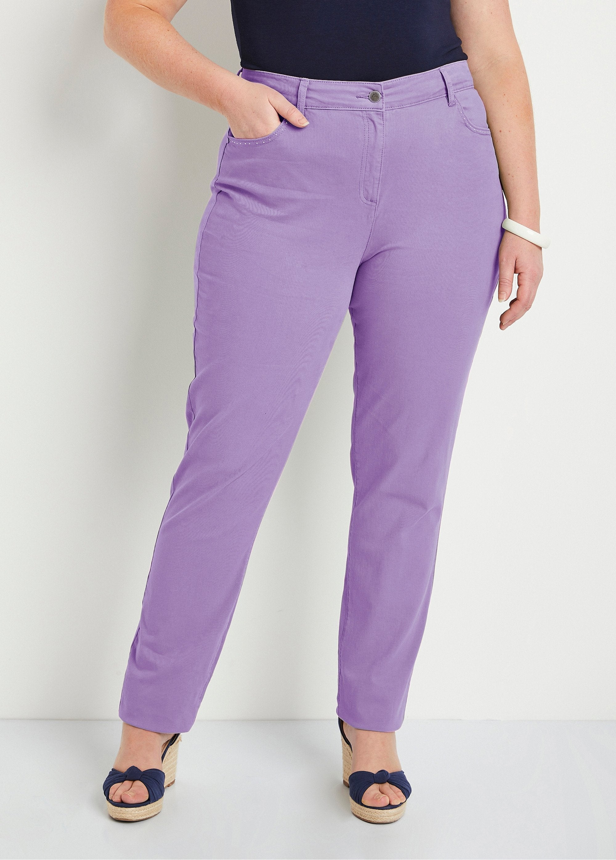 Pantaloni_5_tasche_a_gamba_dritta_in_cotone_elasticizzato_Violet_FA1_curvy