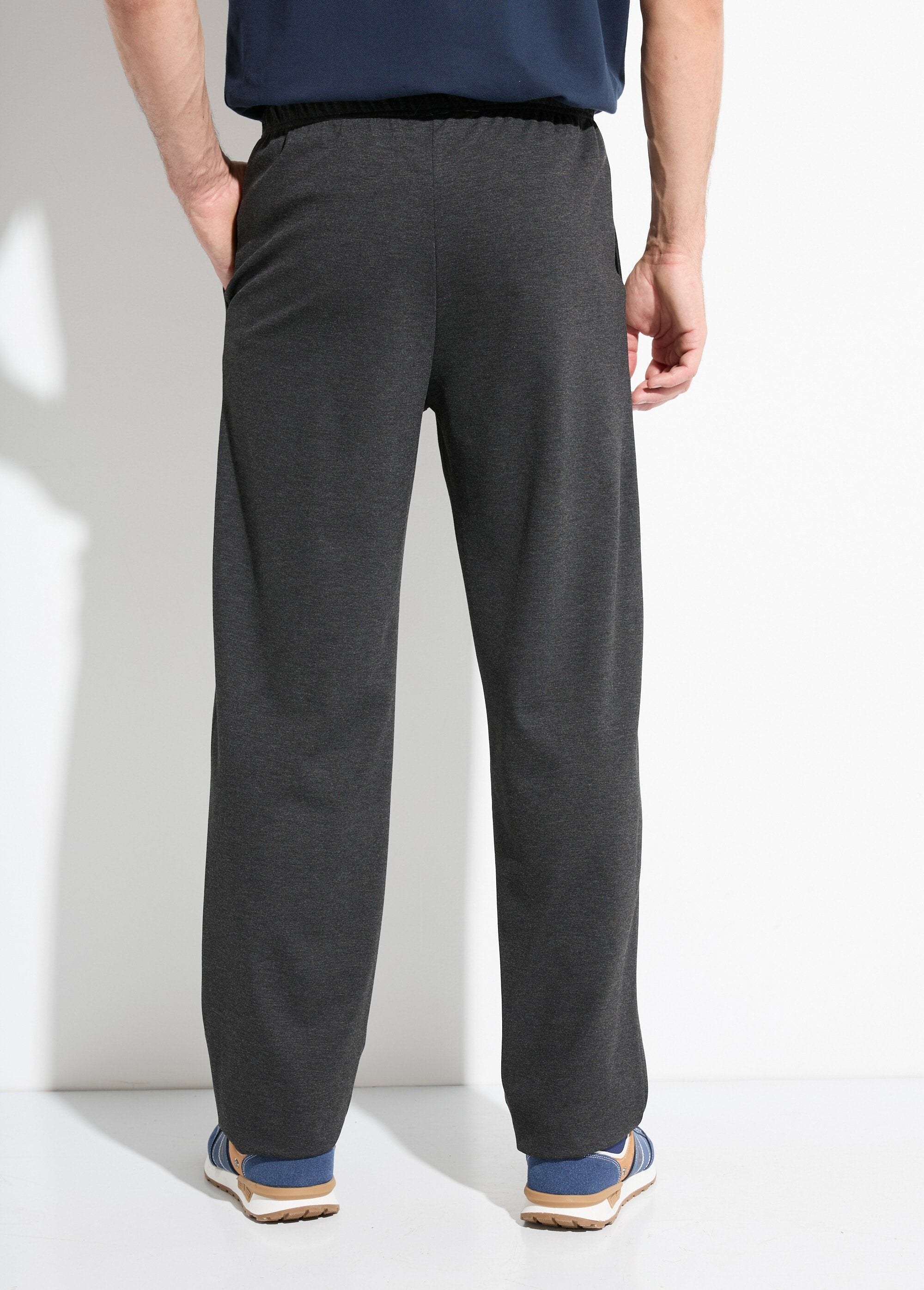 Pantaloni_a_gamba_dritta_con_elastico_in_vita_in_tessuto_elasticizzato_Anthracite_DO1_slim