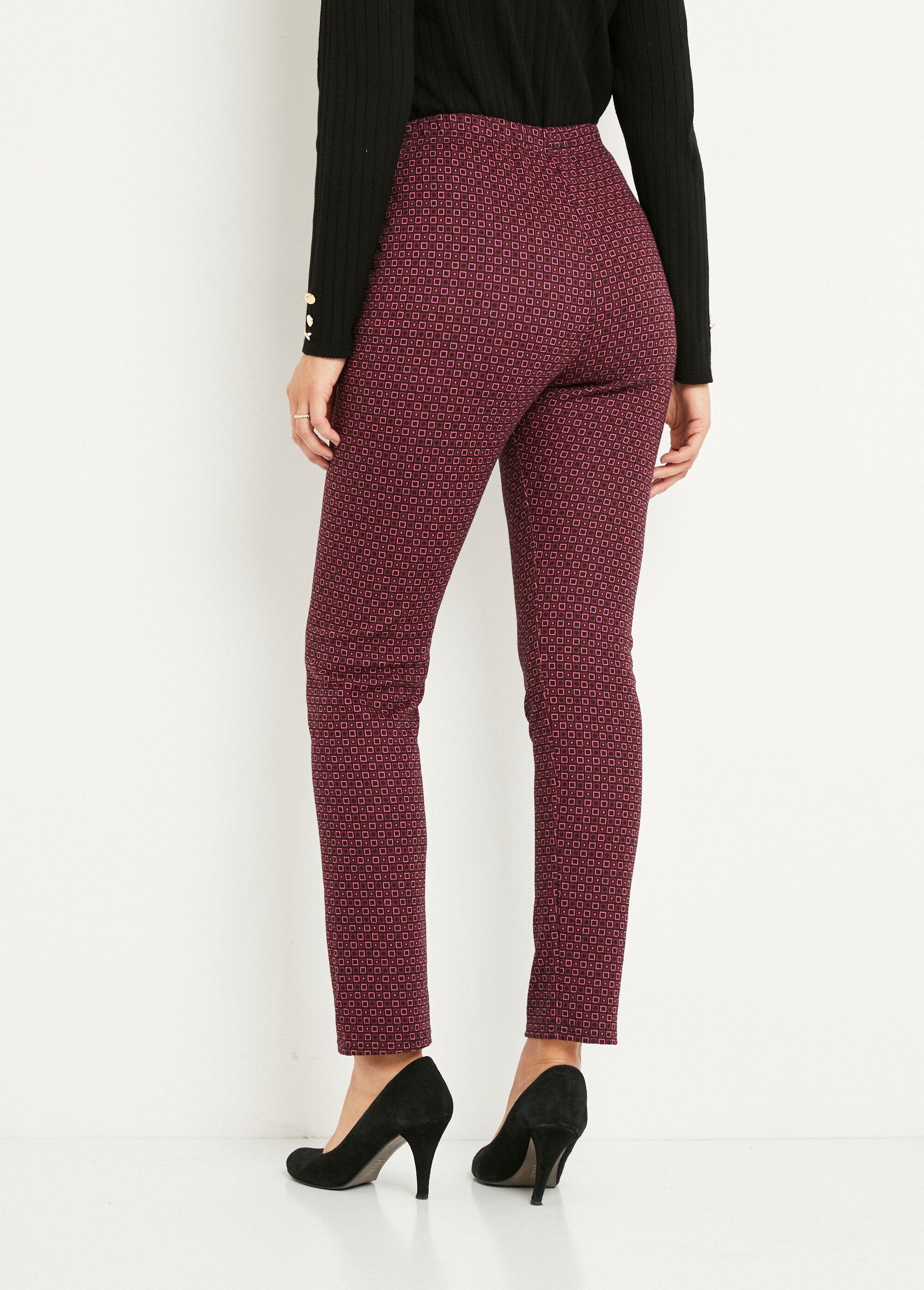 Pantaloni_dritti_affusolati_con_elastico_jacquard_in_vita_Rose_et_noir_DO1_slim